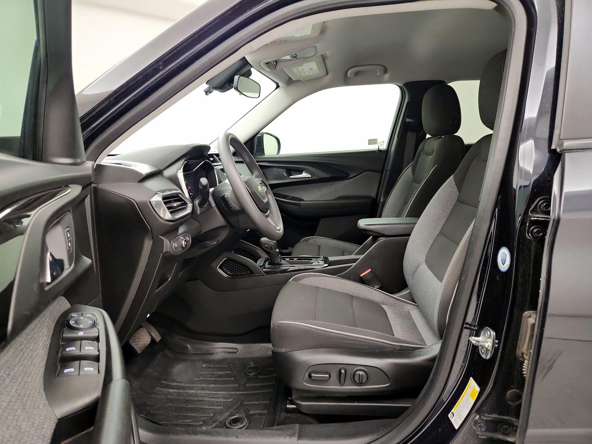 Thumbnail: 2021 Chevrolet TrailBlazer - 11