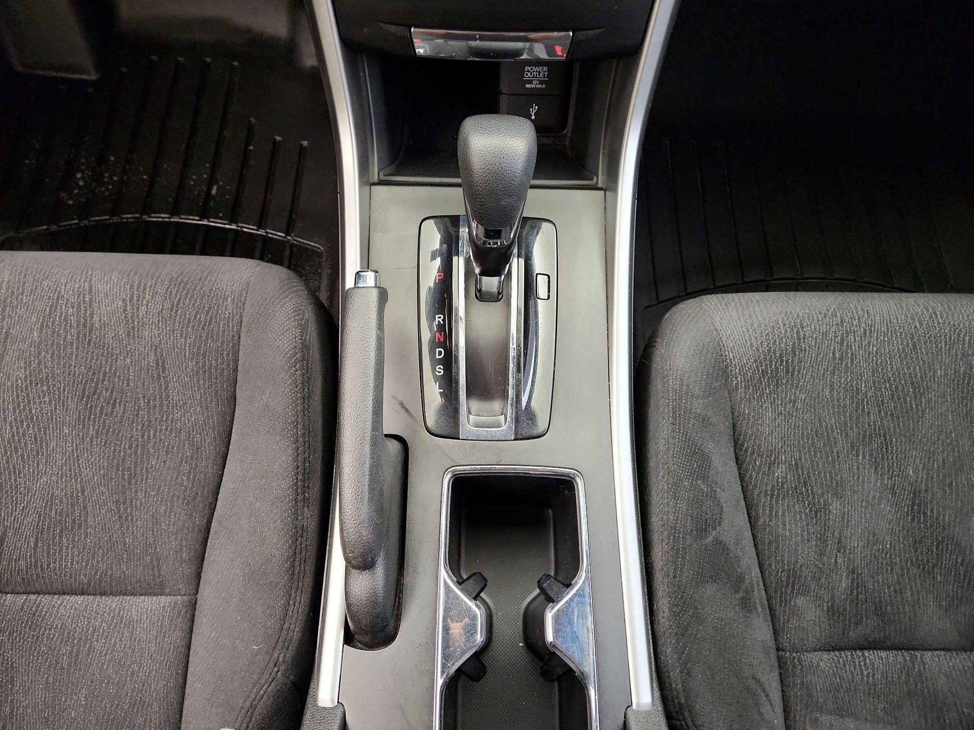 Thumbnail: 2014 Honda Accord - 16