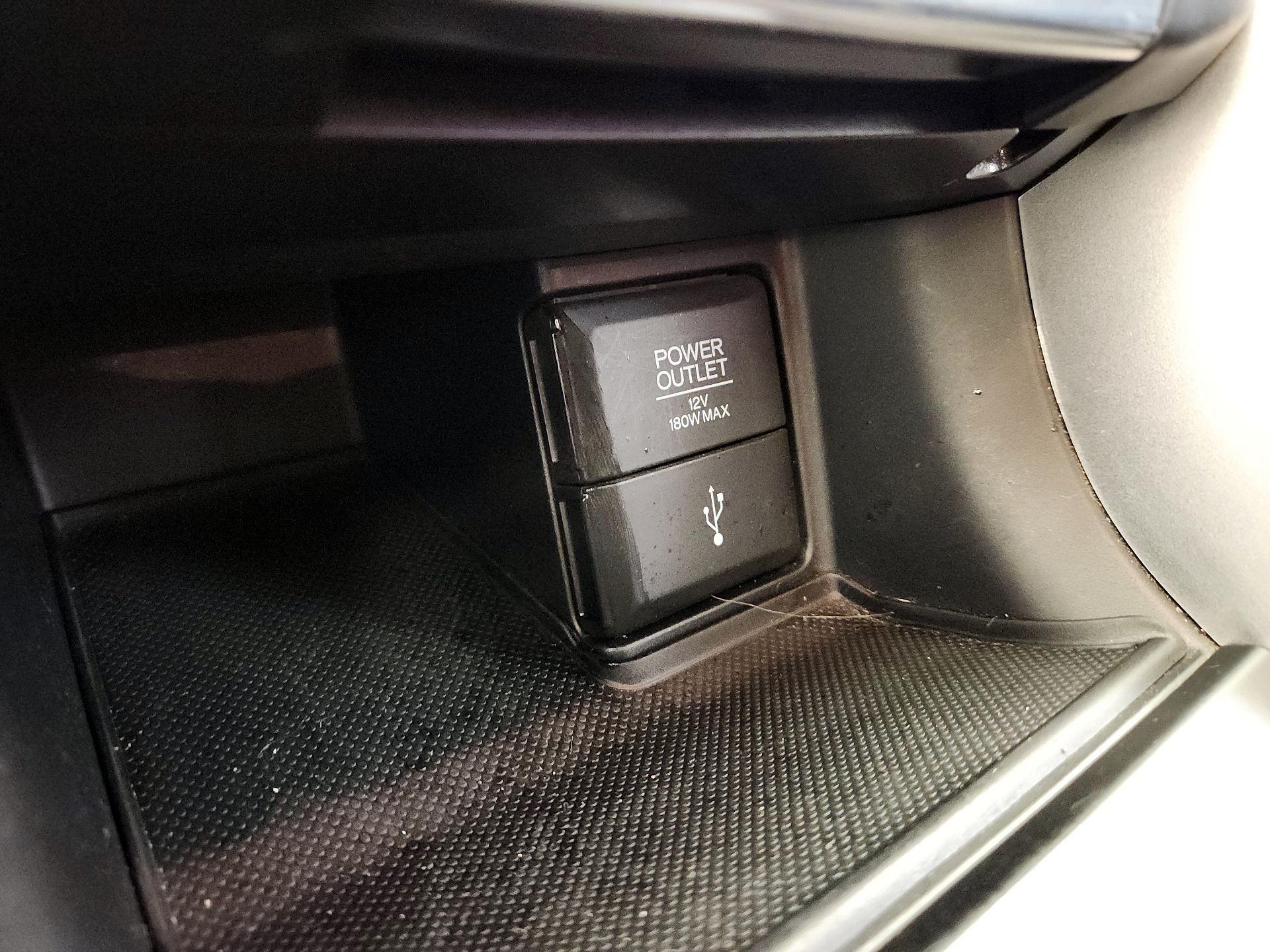 Thumbnail: 2014 Honda Accord - 17