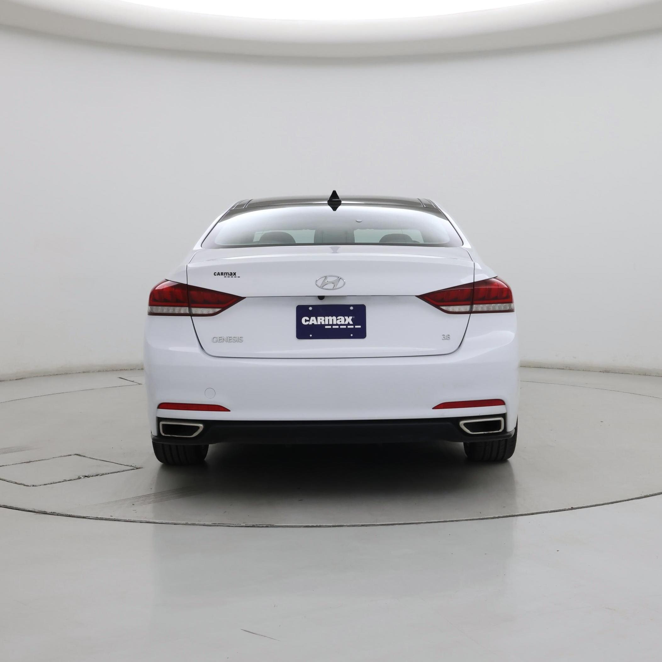 Thumbnail: 2015 Hyundai Genesis - 6