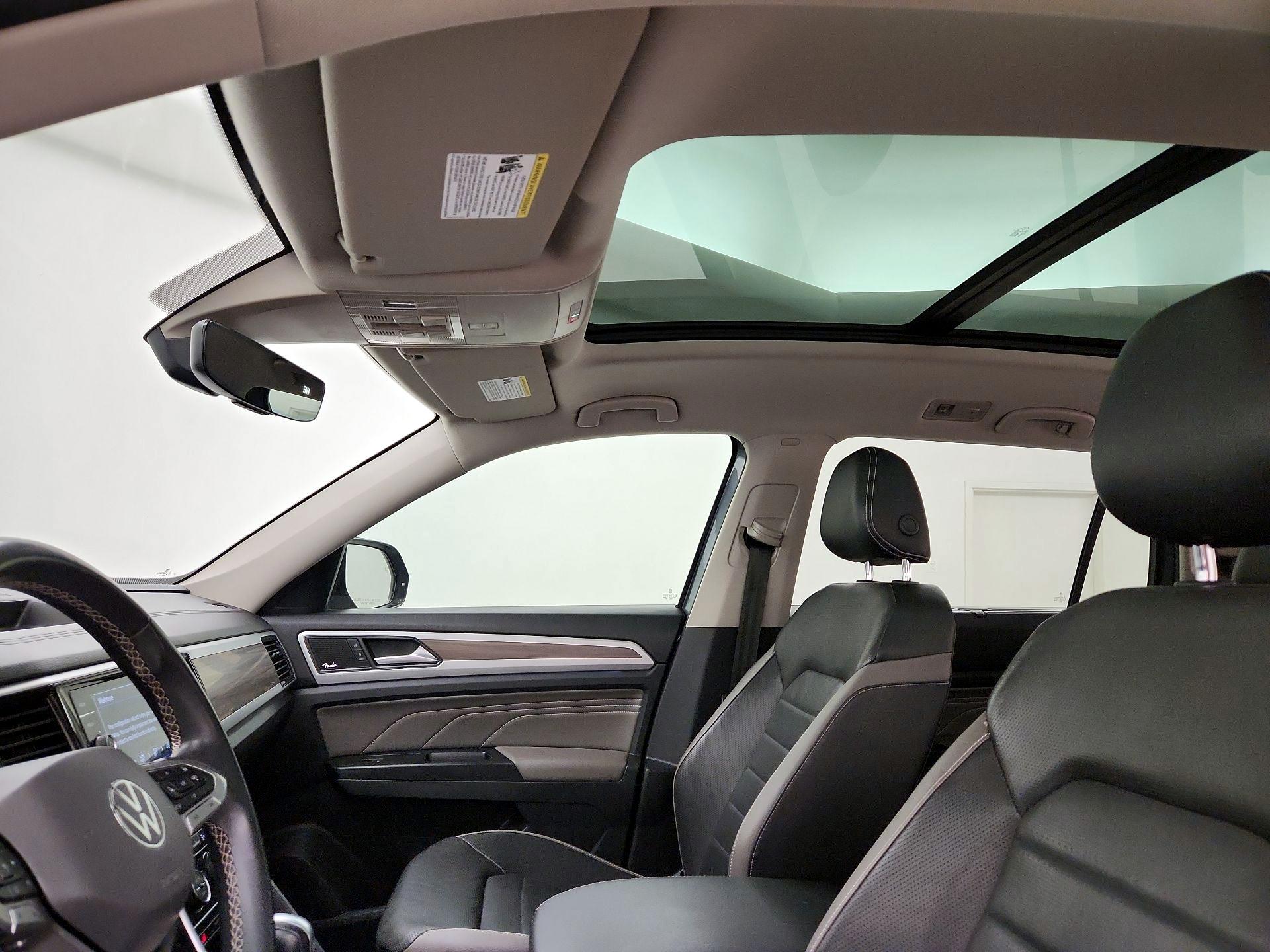 Thumbnail: 2021 Volkswagen Atlas - 20