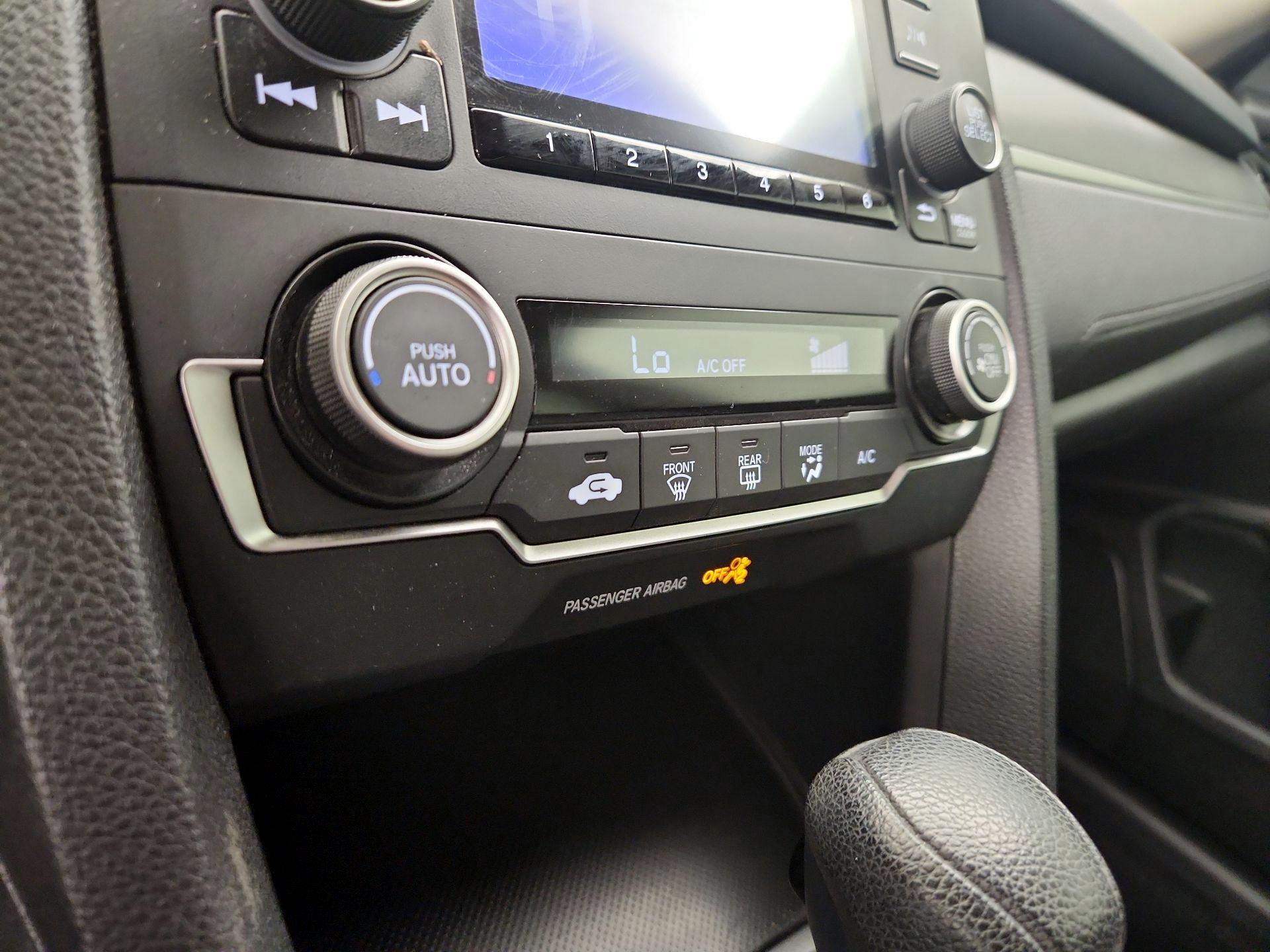 Thumbnail: 2018 Honda Civic - 16