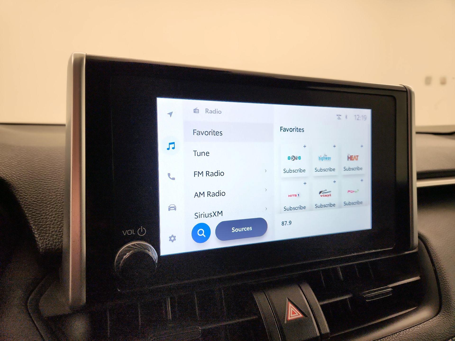 Thumbnail: 2023 Toyota RAV4 - 14