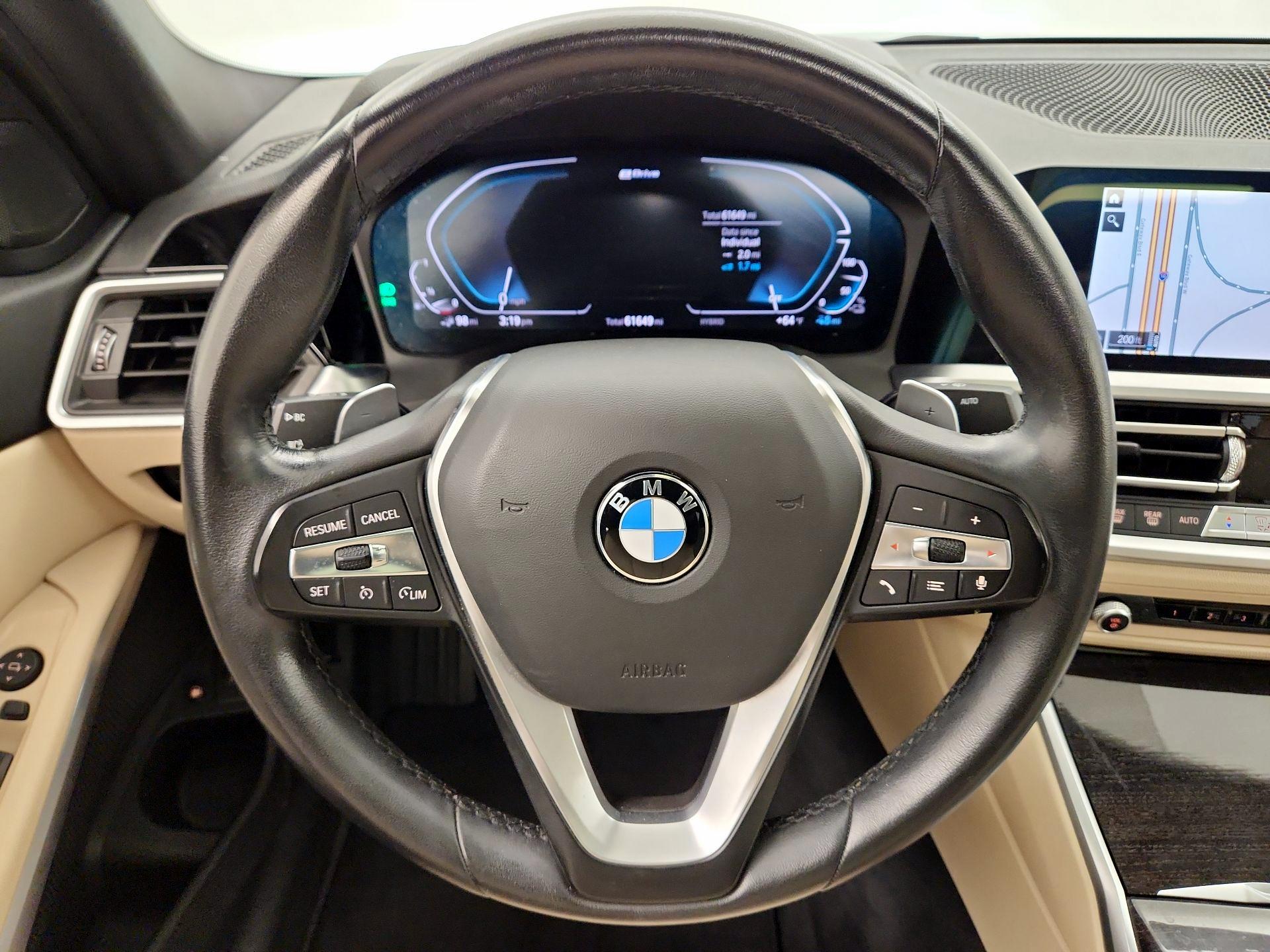 Thumbnail: 2021 BMW 3 Series - 10