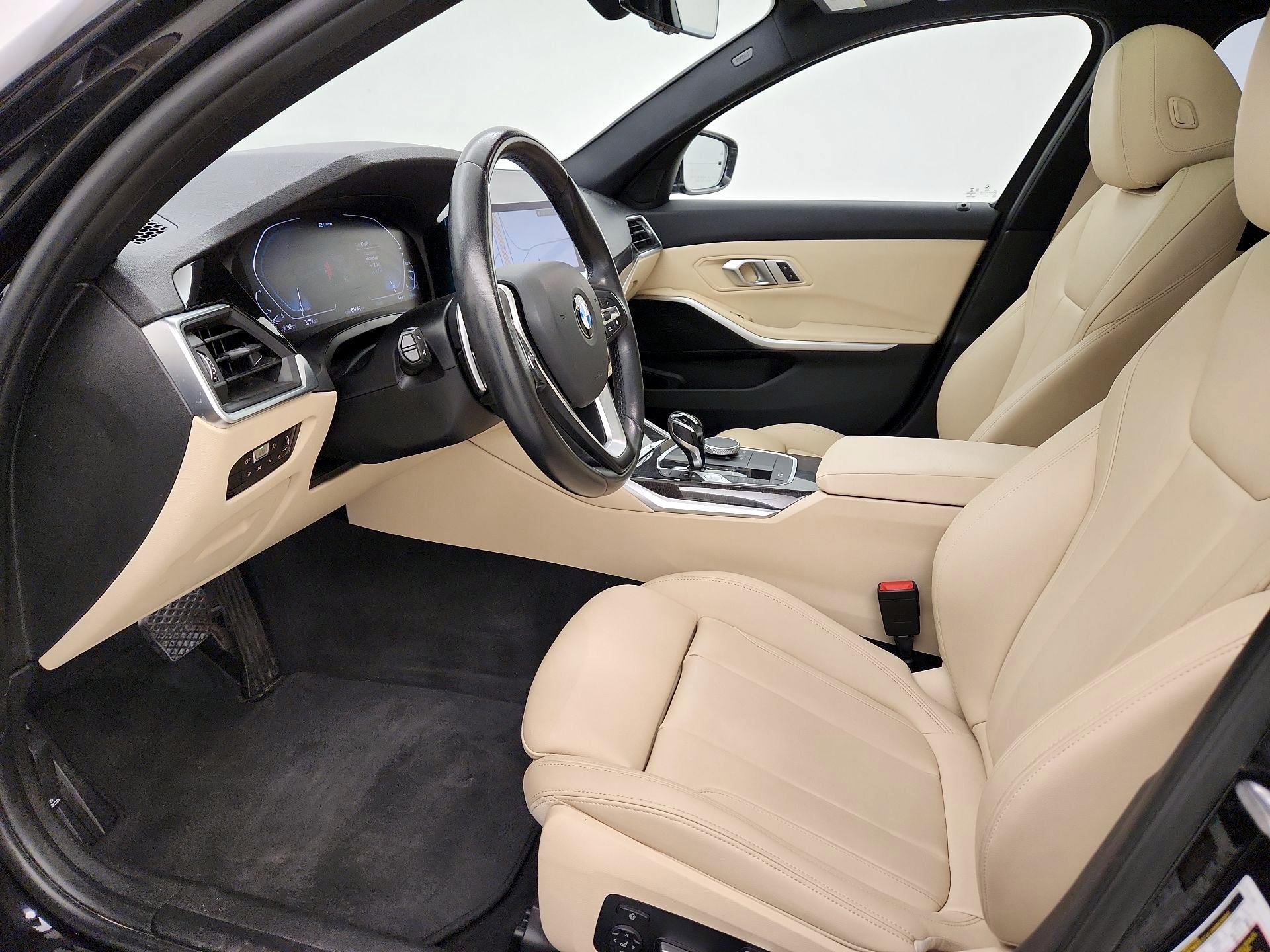 Thumbnail: 2021 BMW 3 Series - 11