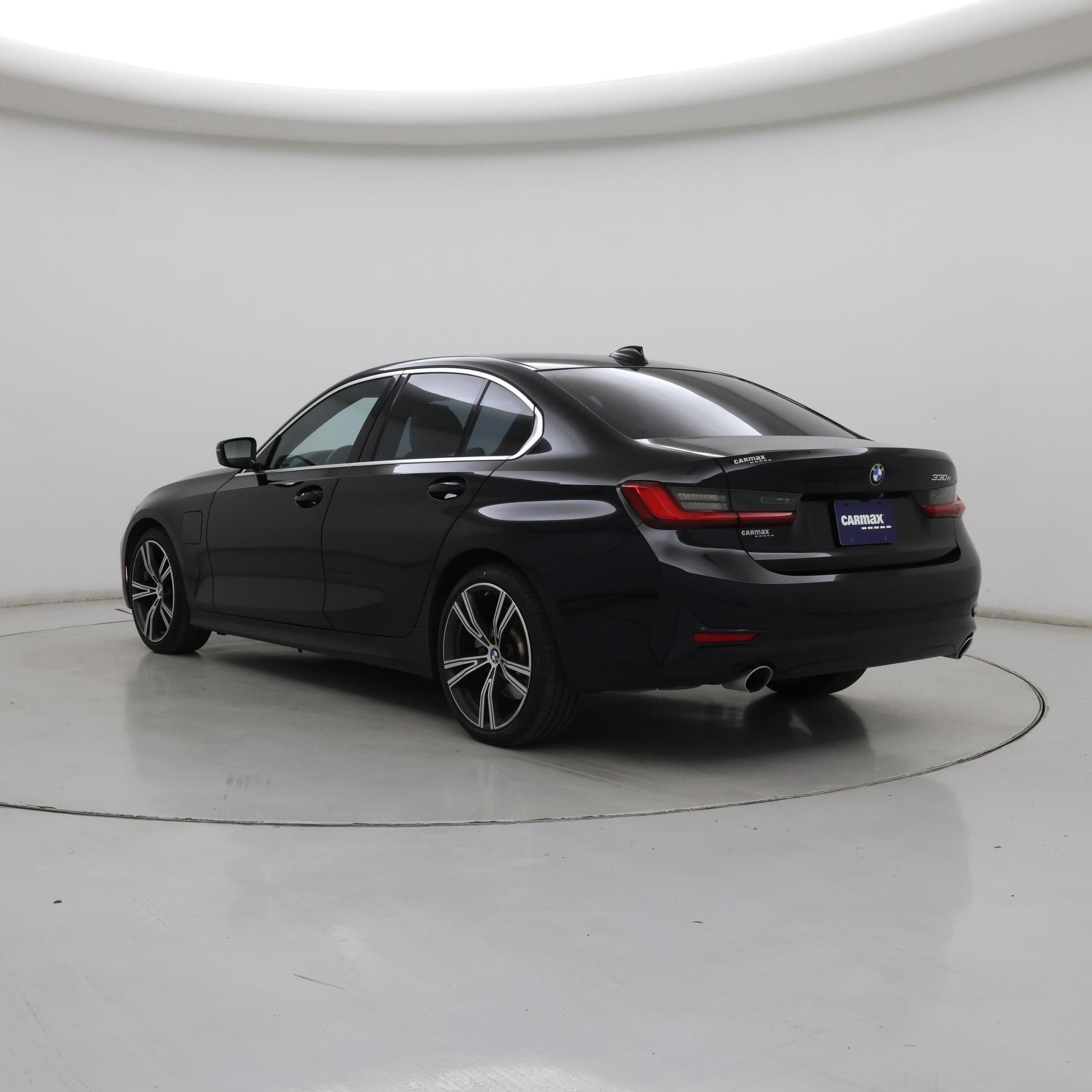 Thumbnail: 2021 BMW 3 Series - 2