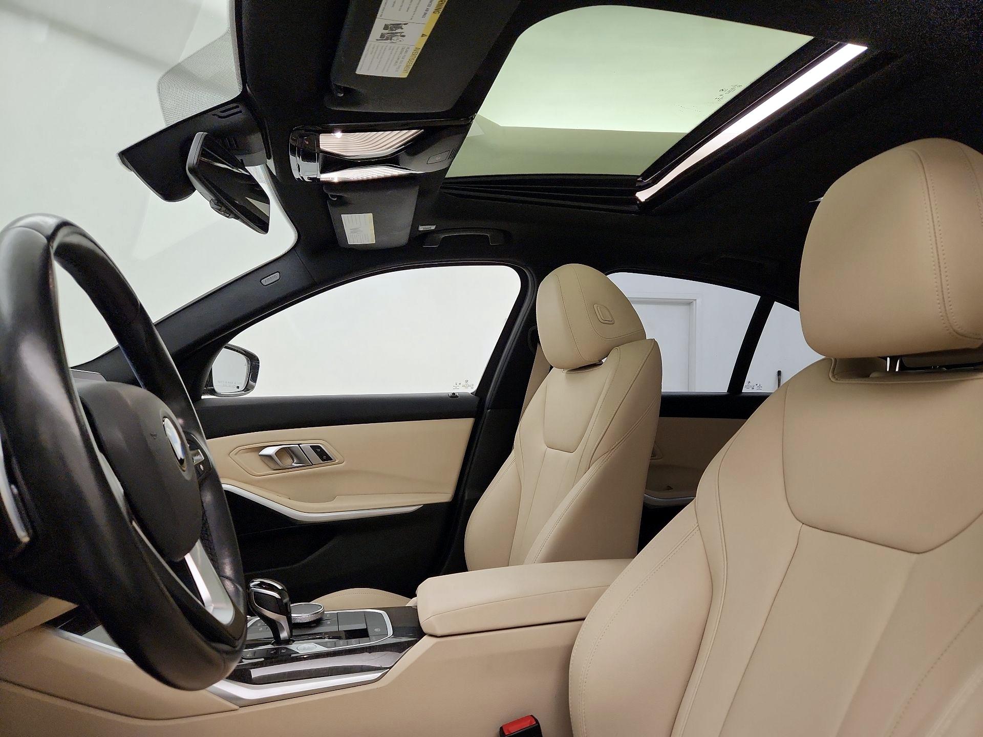 Thumbnail: 2021 BMW 3 Series - 20