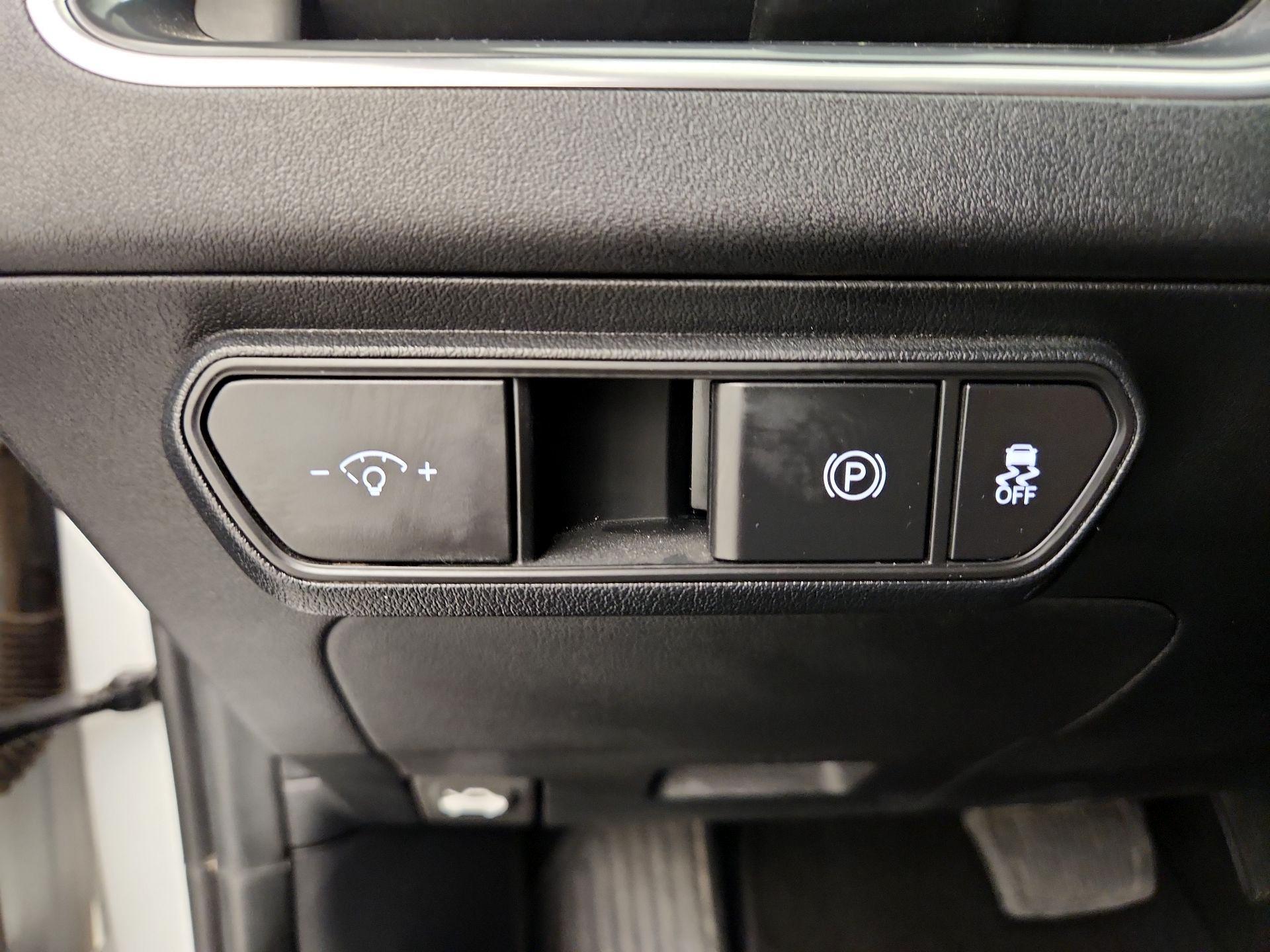 Thumbnail: 2025 Kia K4 - 13