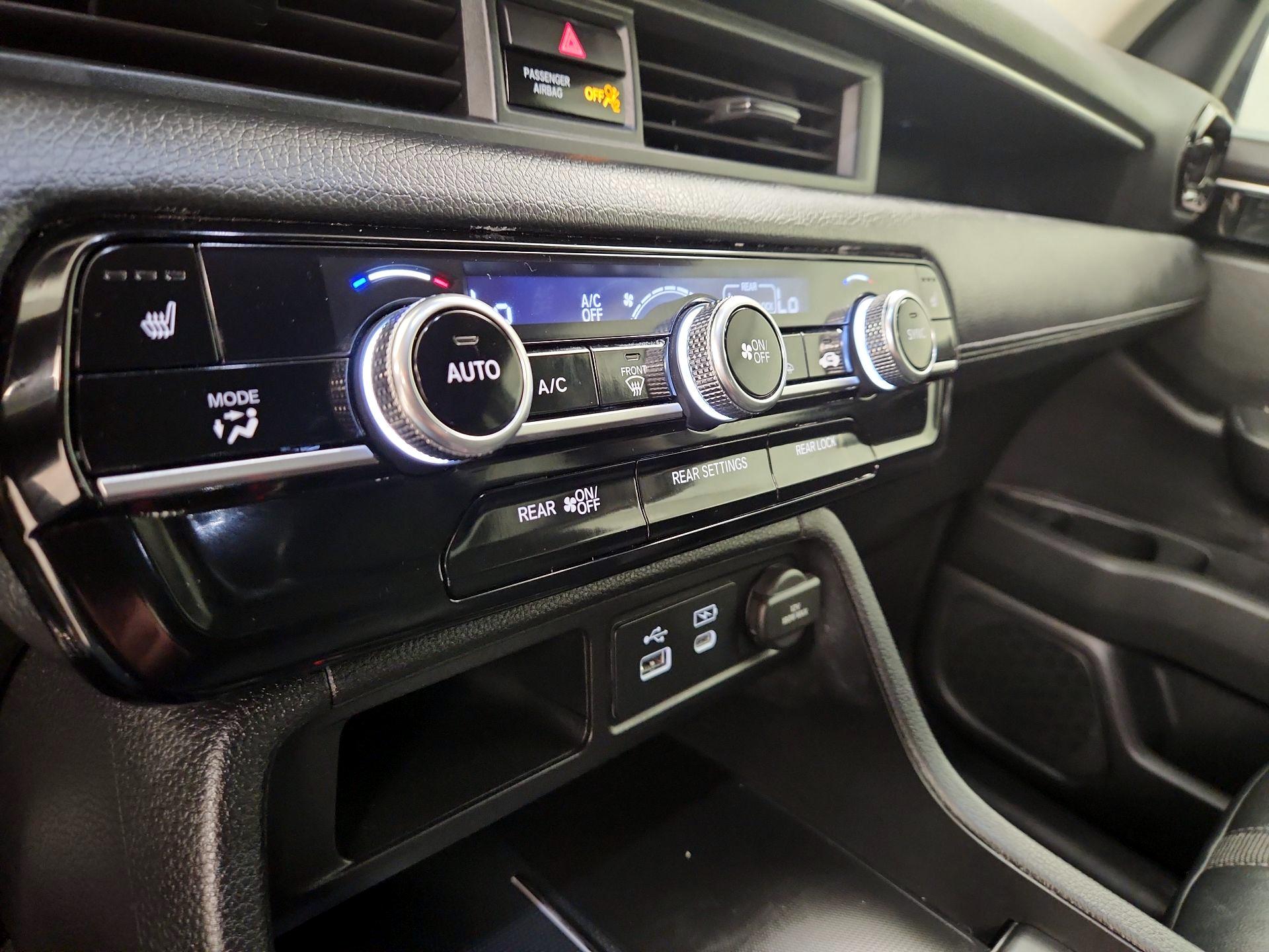 Thumbnail: 2023 Honda Pilot - 17