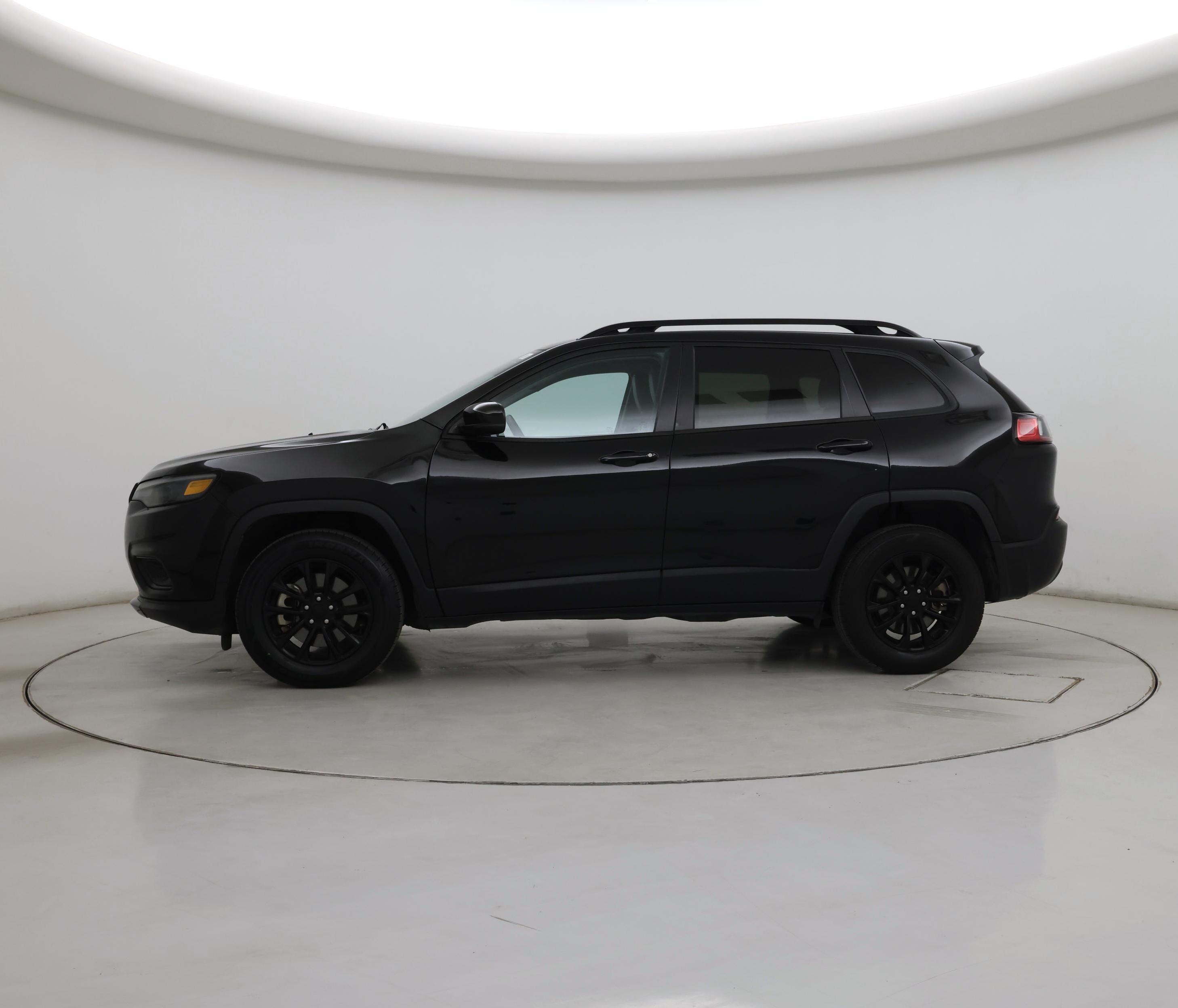 Thumbnail: 2023 Jeep Cherokee - 3