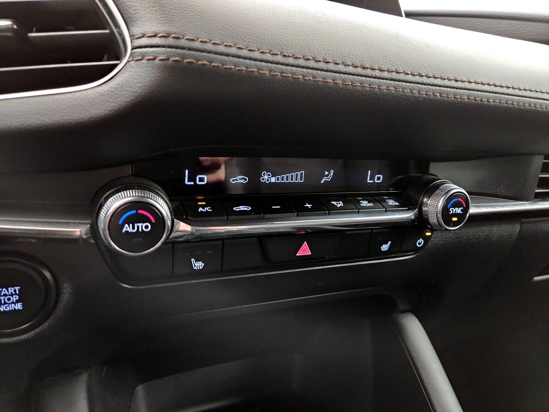 Thumbnail: 2025 Mazda Mazda3 - 17
