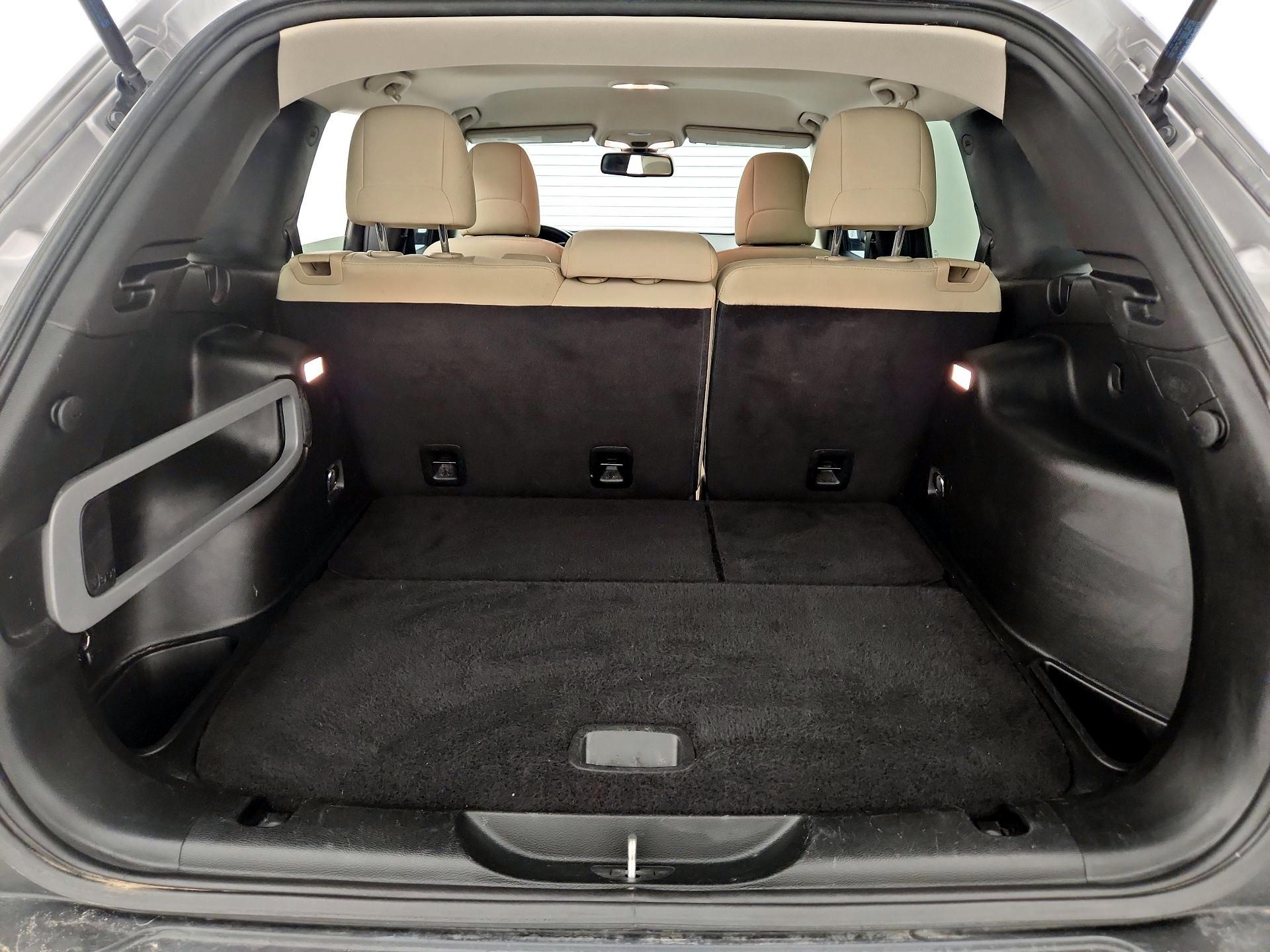 Thumbnail: 2018 Jeep Cherokee - 20