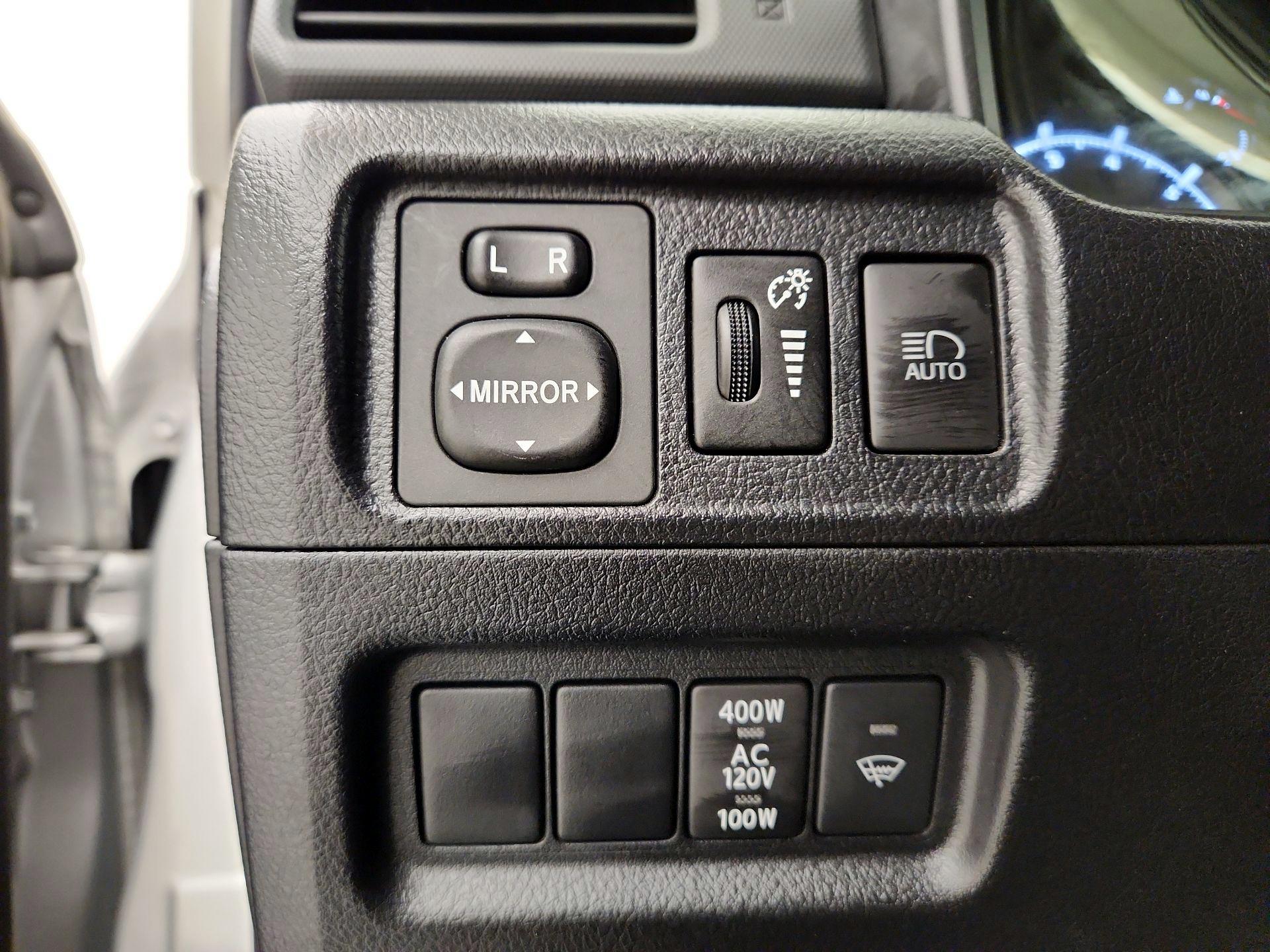 Thumbnail: 2023 Toyota 4Runner - 13