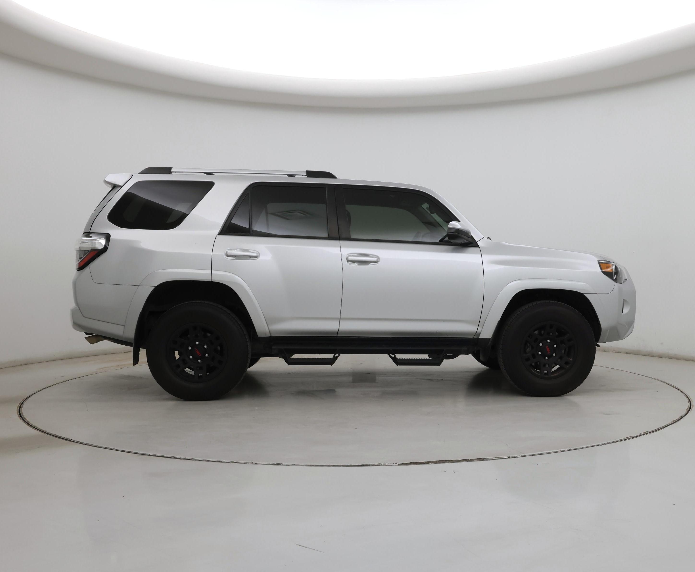 Thumbnail: 2023 Toyota 4Runner - 7