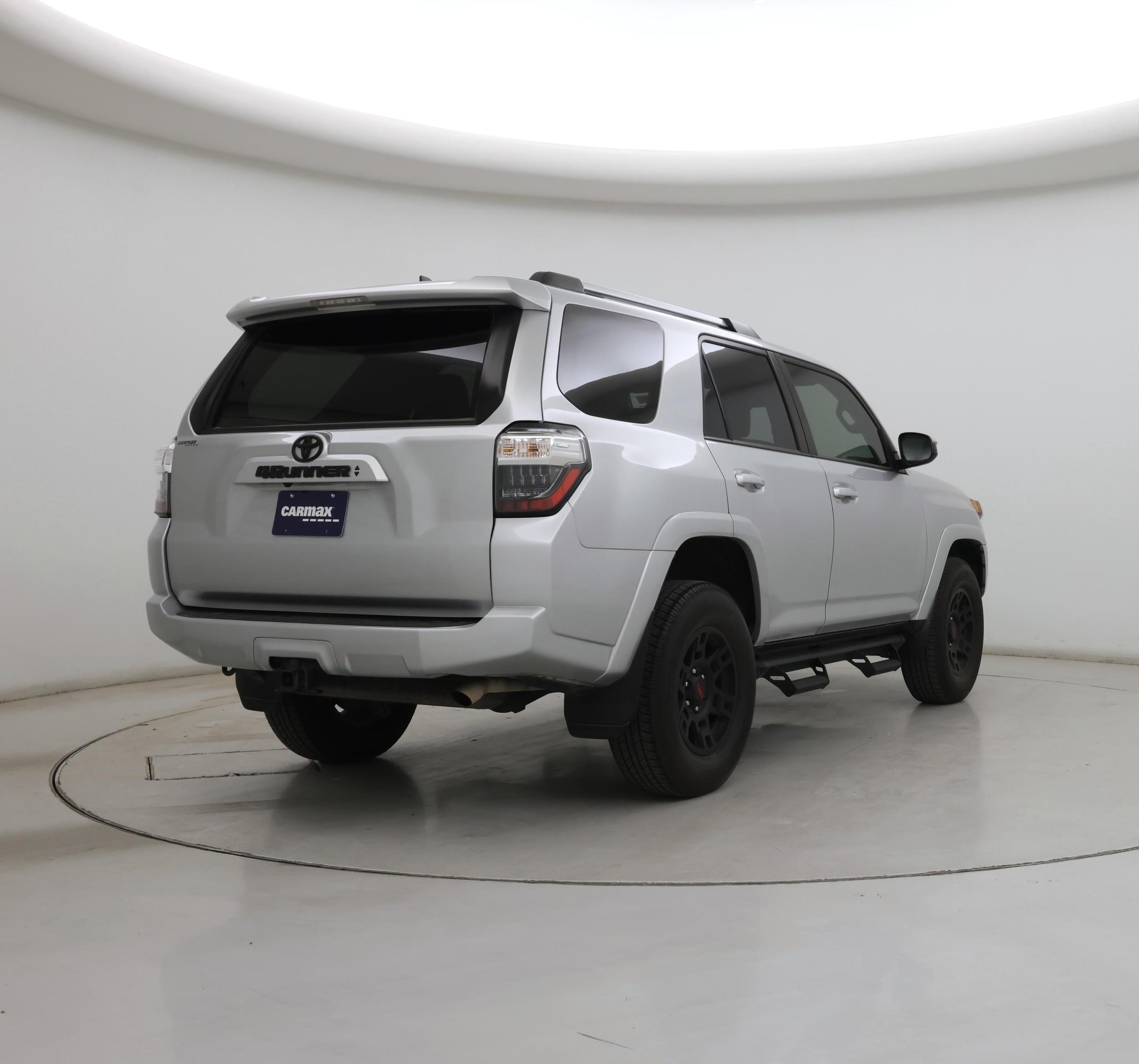 Thumbnail: 2023 Toyota 4Runner - 8