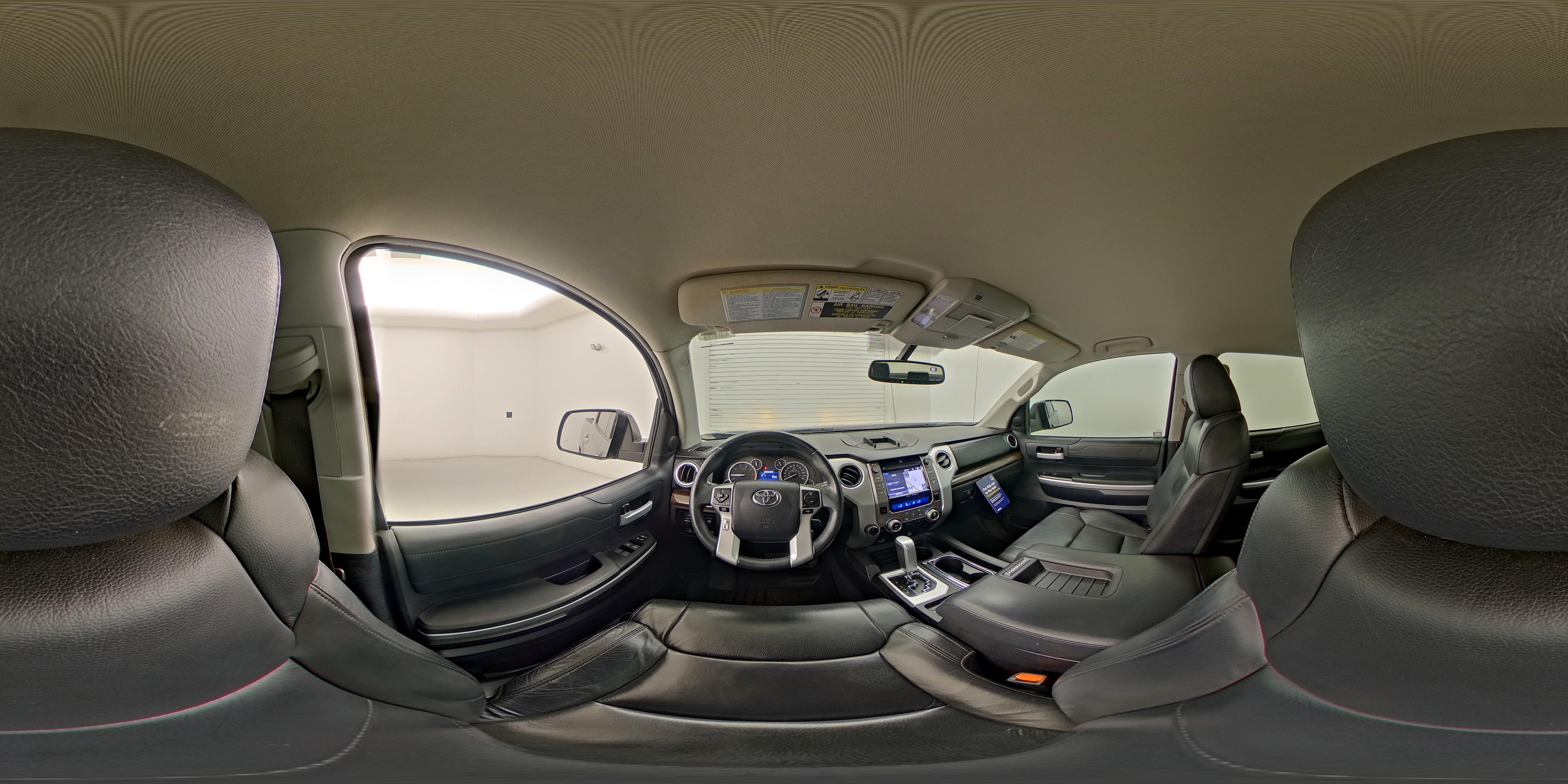 2015 Toyota Tundra Limited - Photo 27