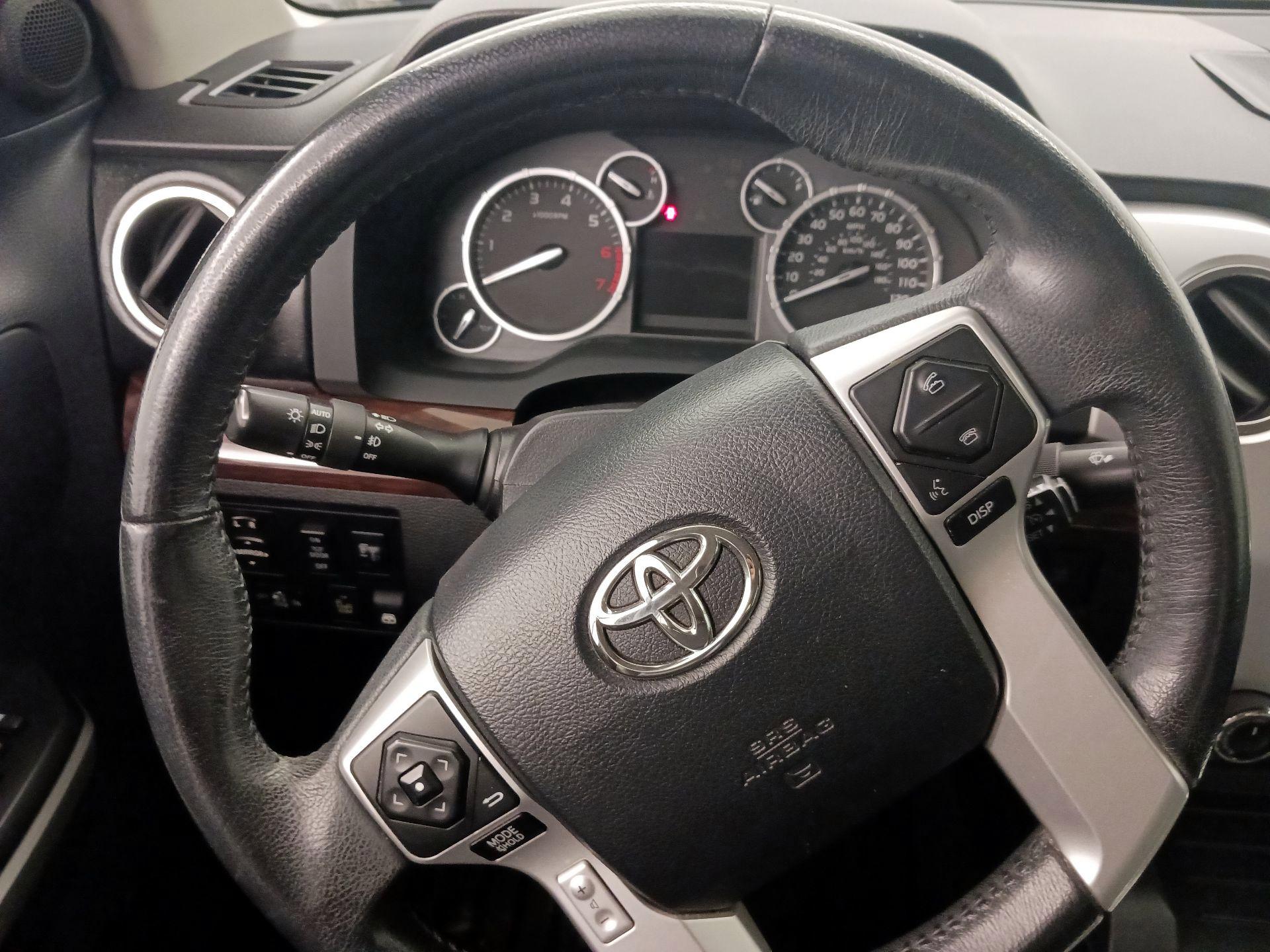 Thumbnail: 2015 Toyota Tundra - 10