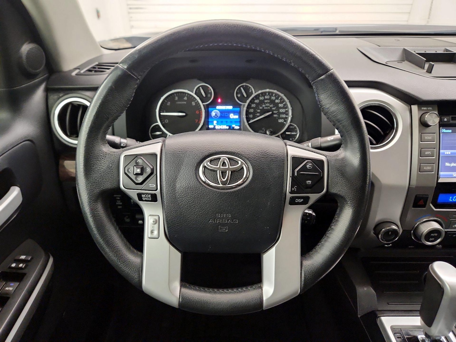 2015 Toyota Tundra Limited - Photo 11