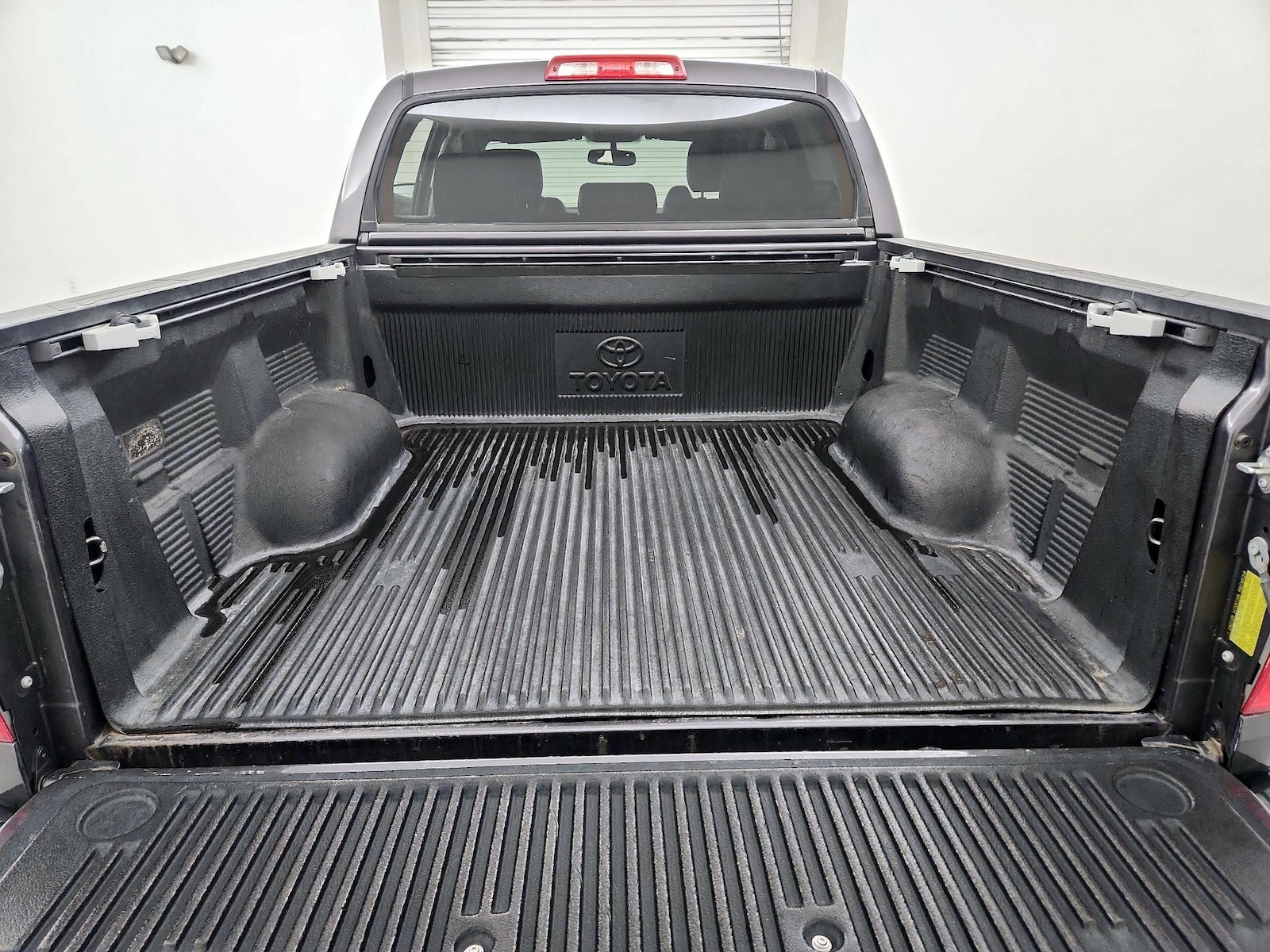 2015 Toyota Tundra Limited - Photo 21