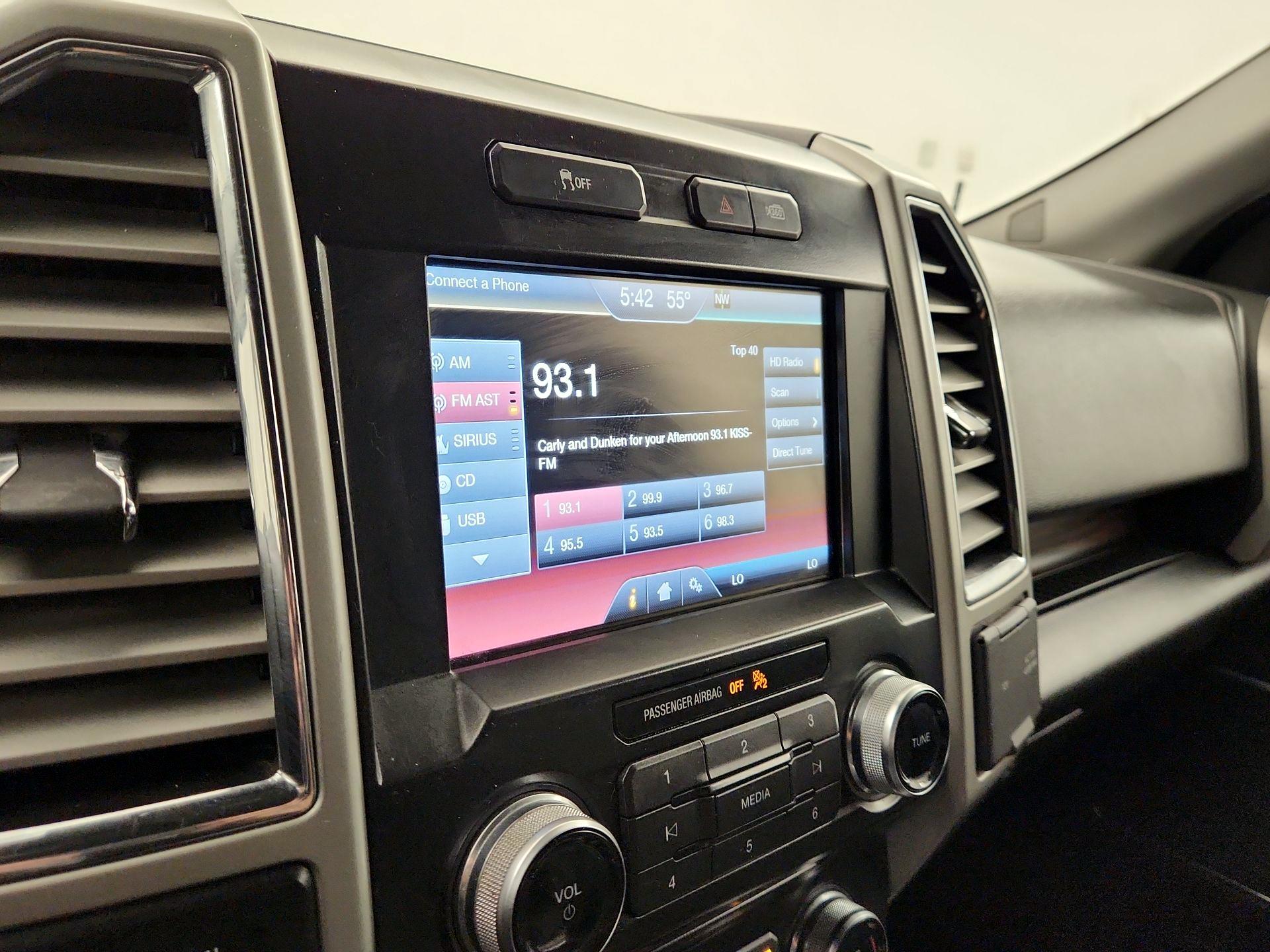 Thumbnail: 2015 Ford F-150 - 16