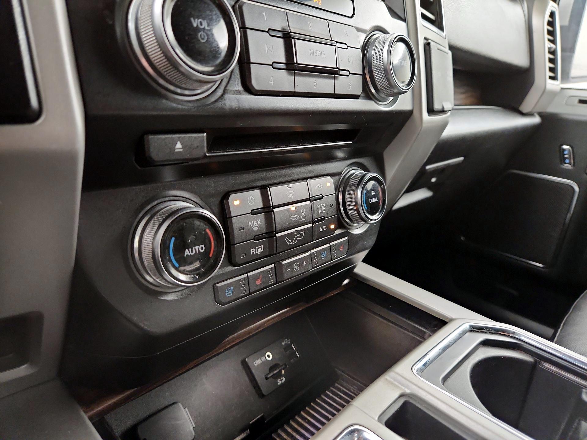 Thumbnail: 2015 Ford F-150 - 17