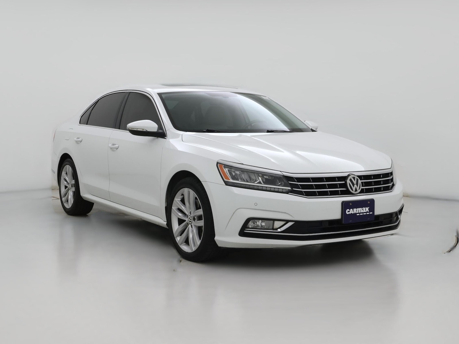 2018 Volkswagen Passat SE