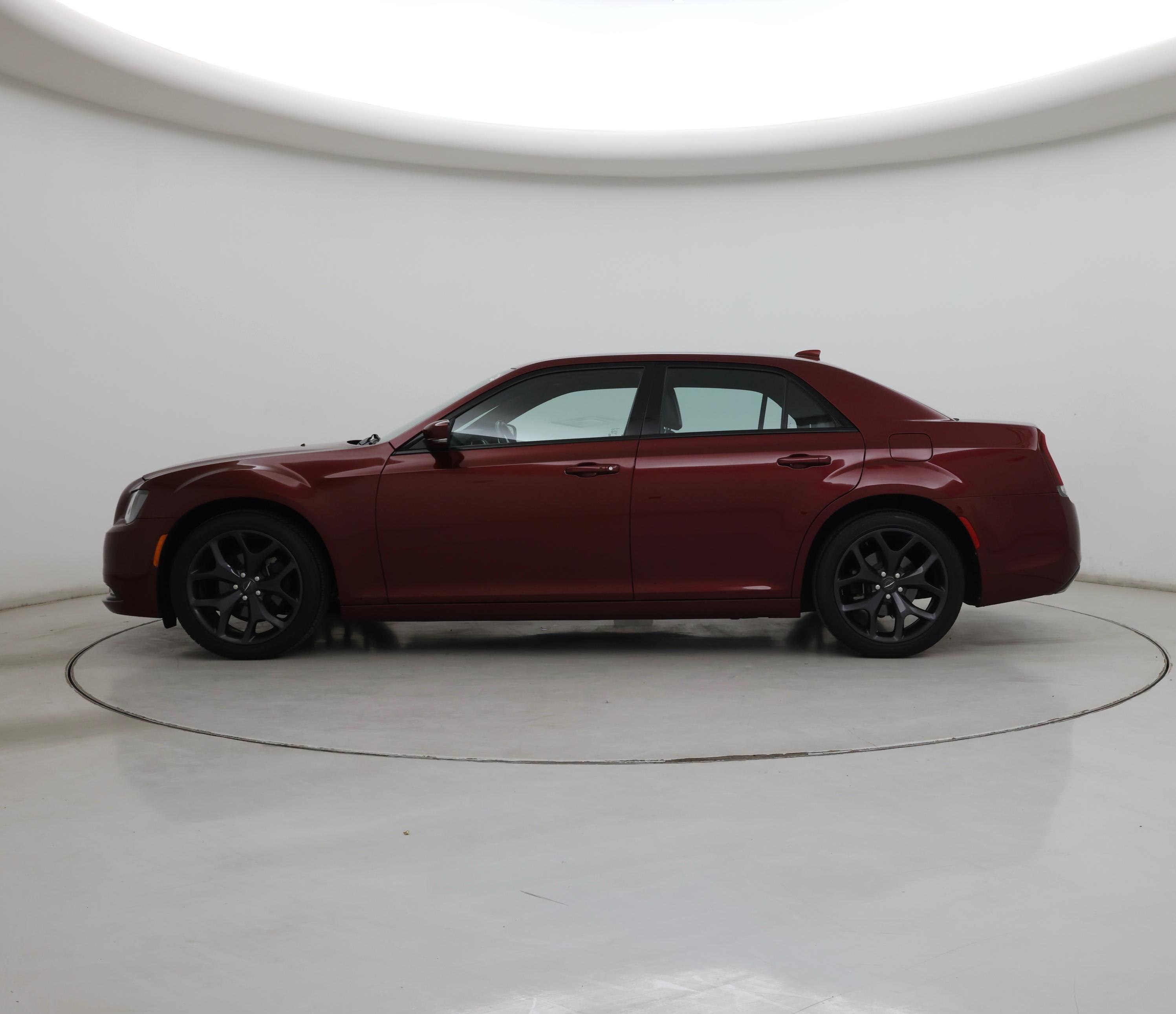 Thumbnail: 2021 Chrysler 300 - 3