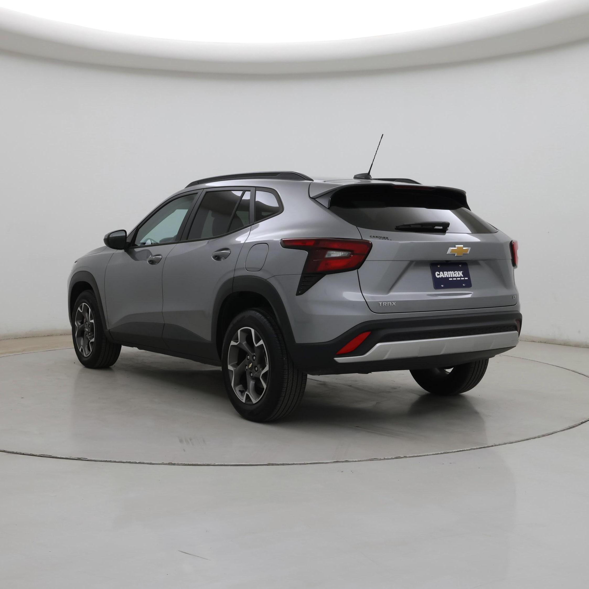 Thumbnail: 2024 Chevrolet Trax - 2