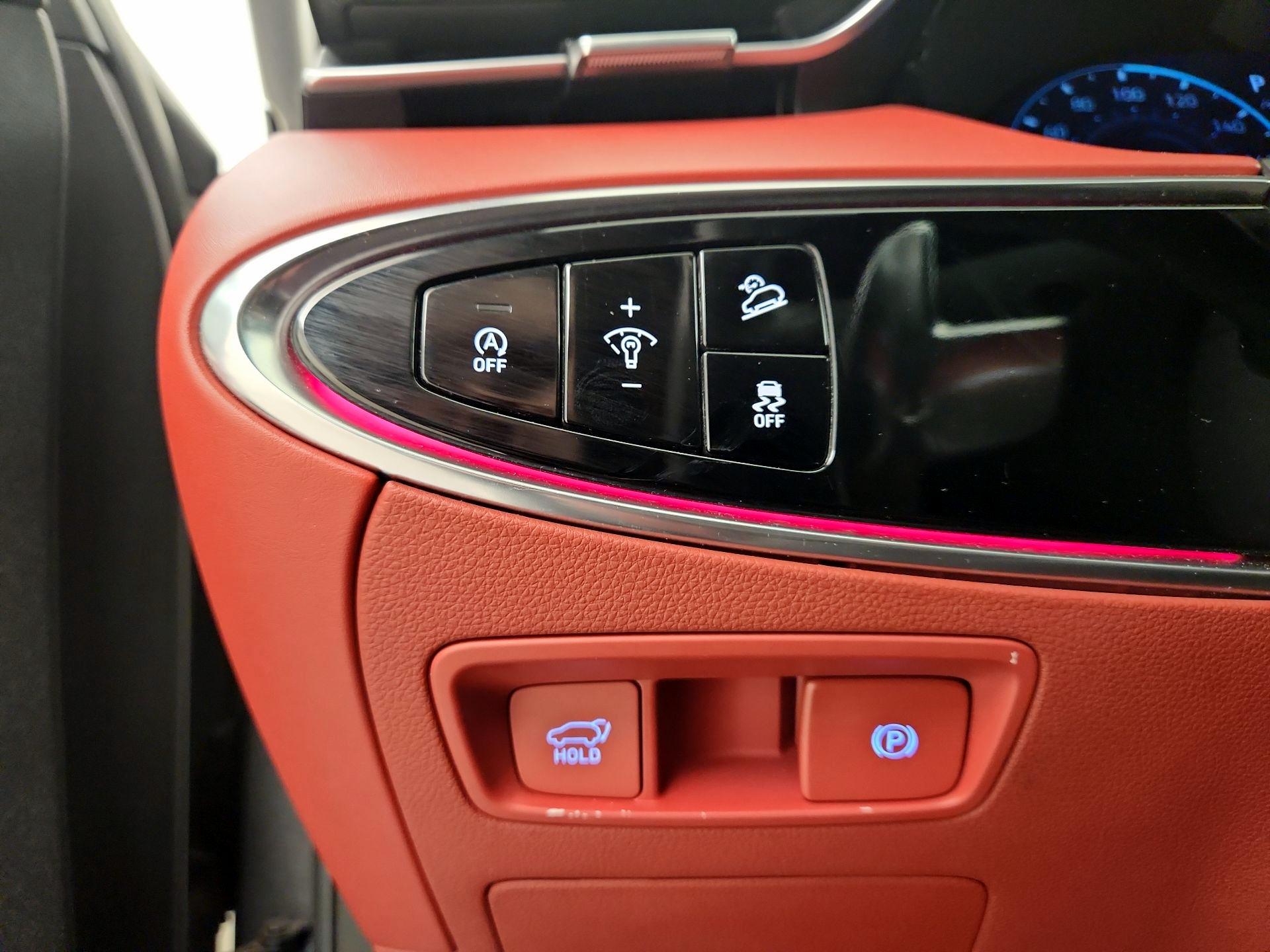 Thumbnail: 2023 Genesis GV70 - 13