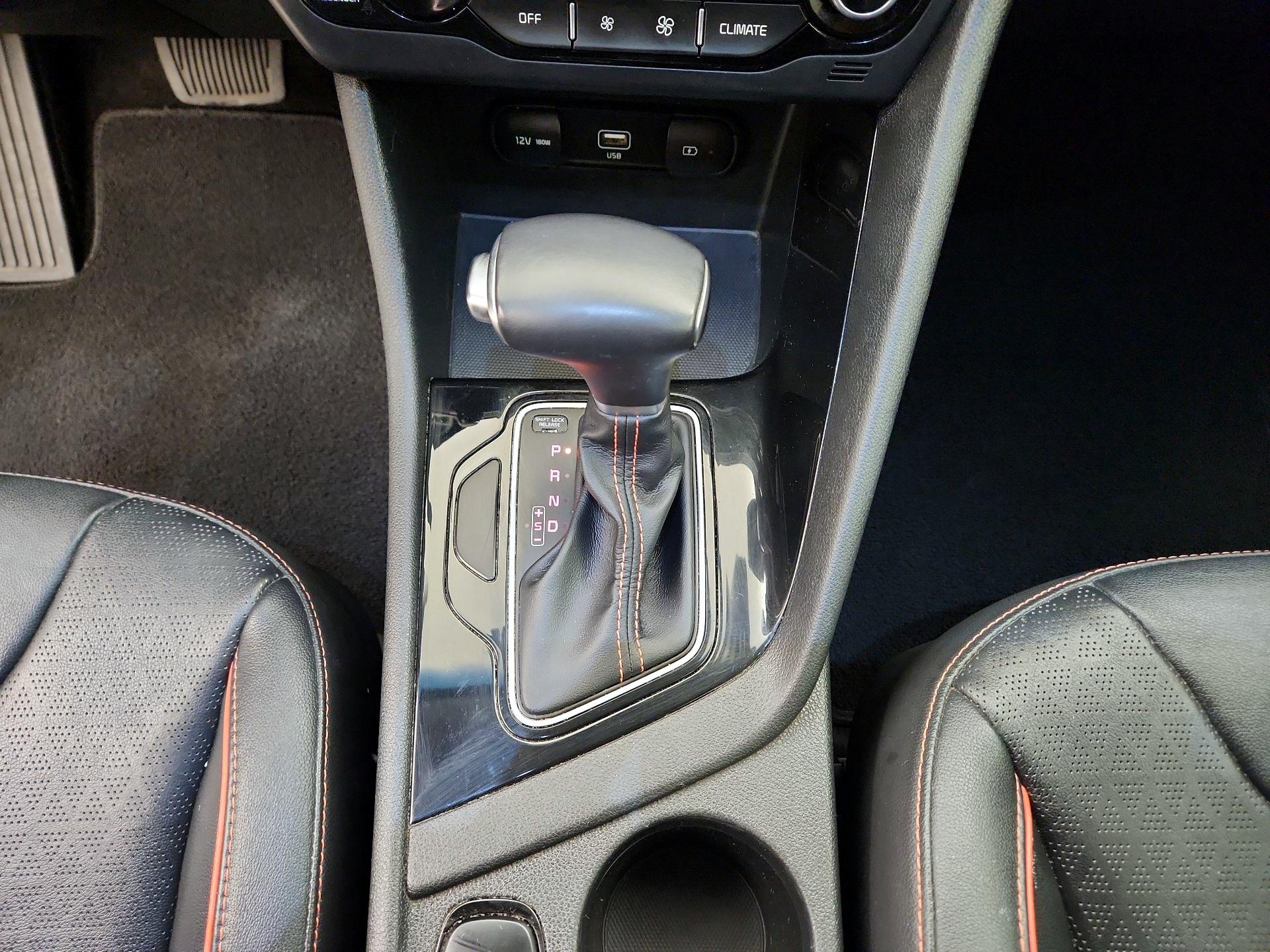 Thumbnail: 2021 Kia Niro - 18