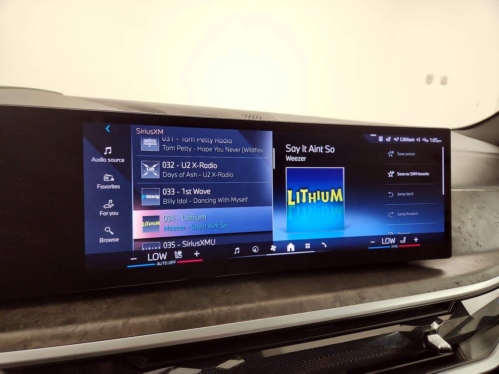 Thumbnail: 2024 BMW X5 - 15