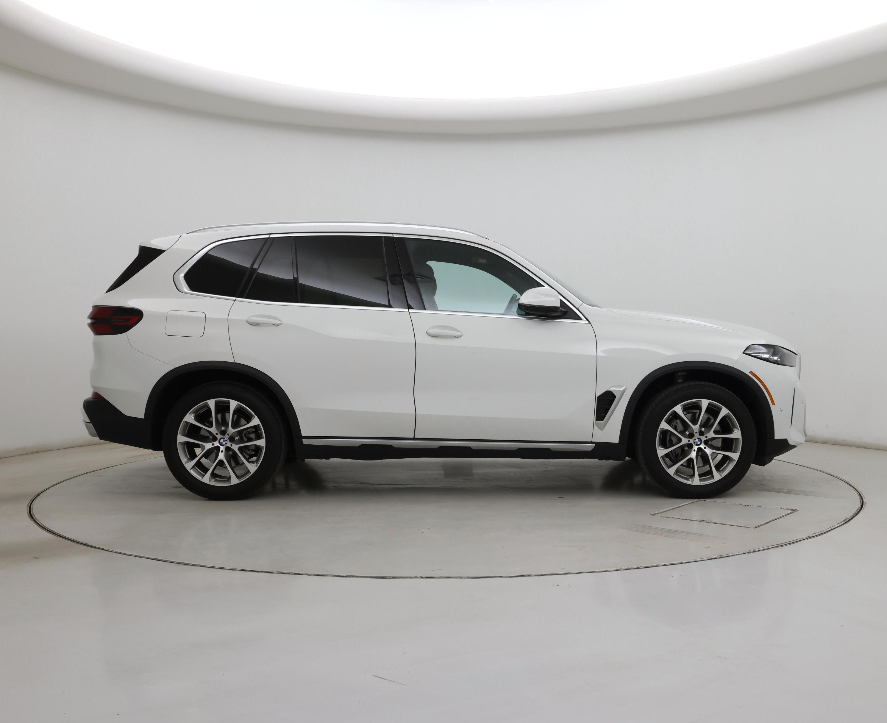 Thumbnail: 2024 BMW X5 - 7