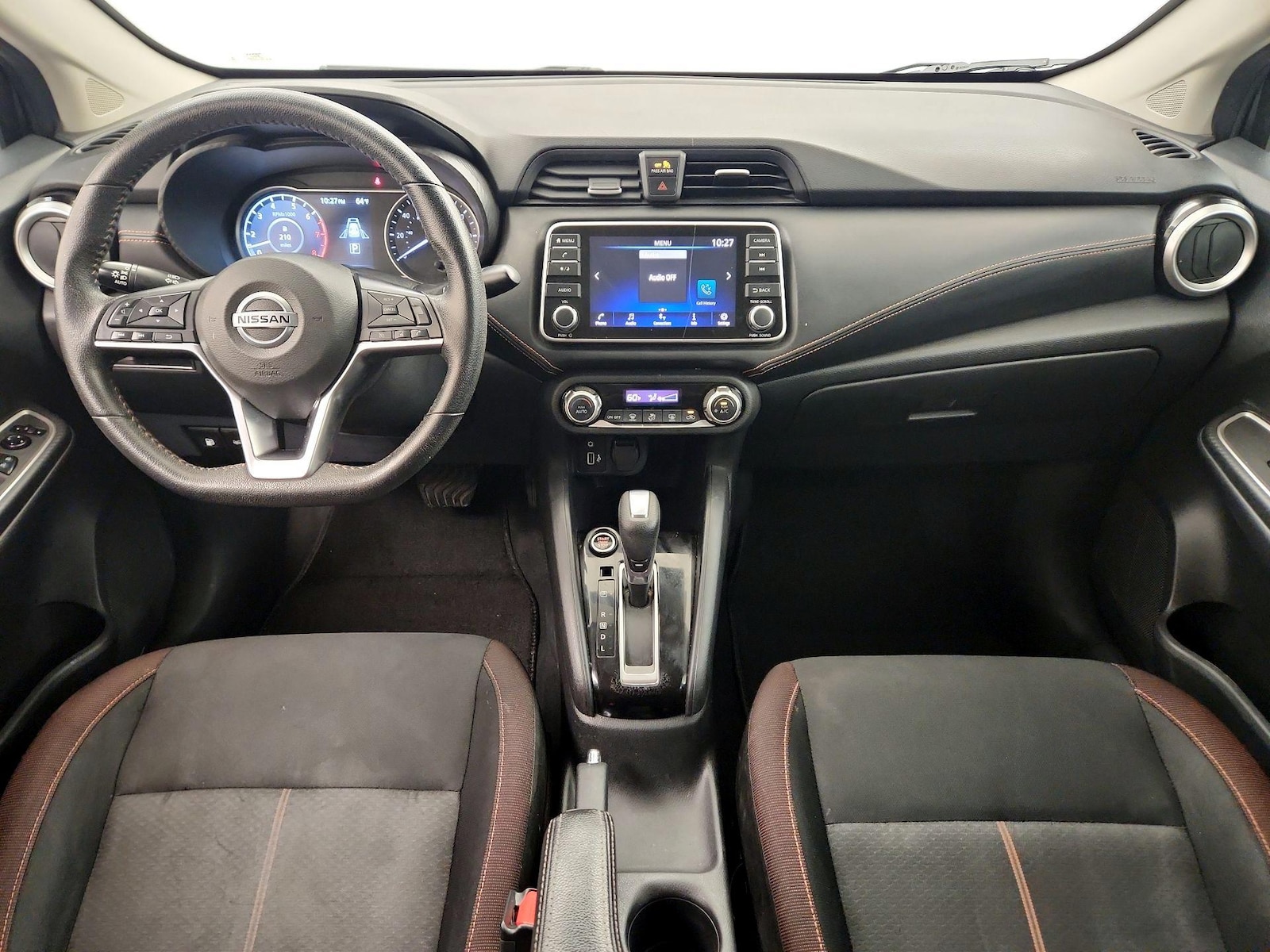 2022 Nissan Versa Sedan SR - Photo 10