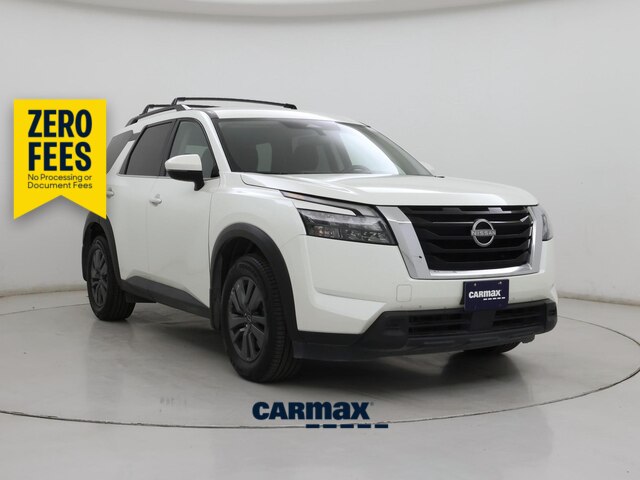 White 2024 Nissan Pathfinder SUV / Crossover Front-Wheel Drive Automatic