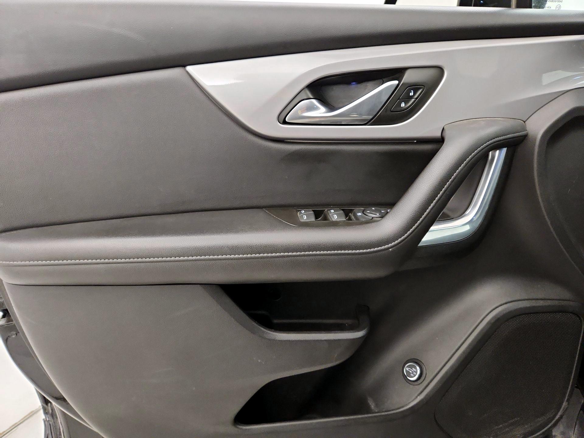 Thumbnail: 2022 Chevrolet Blazer - 12