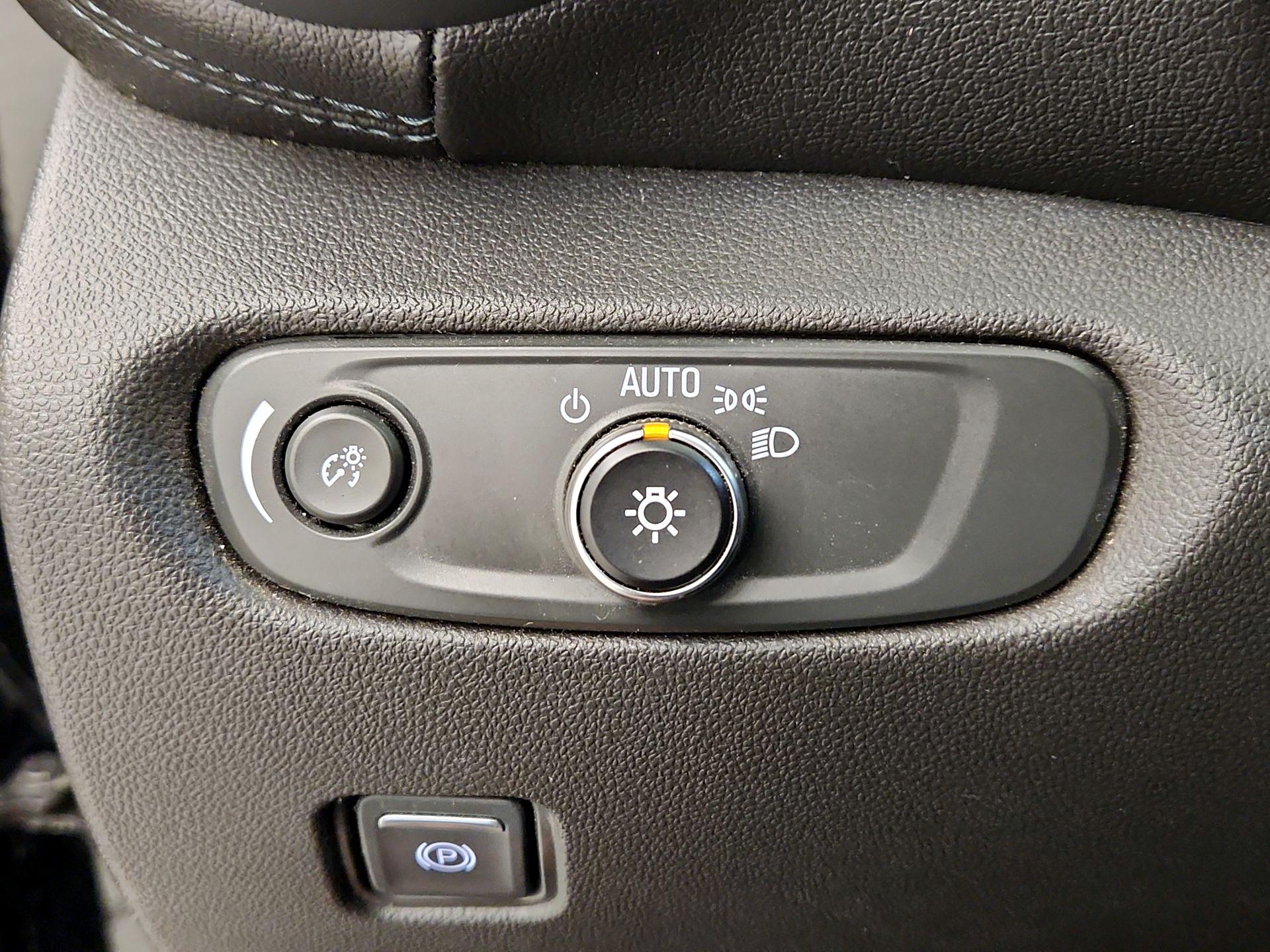 Thumbnail: 2022 Chevrolet Blazer - 13