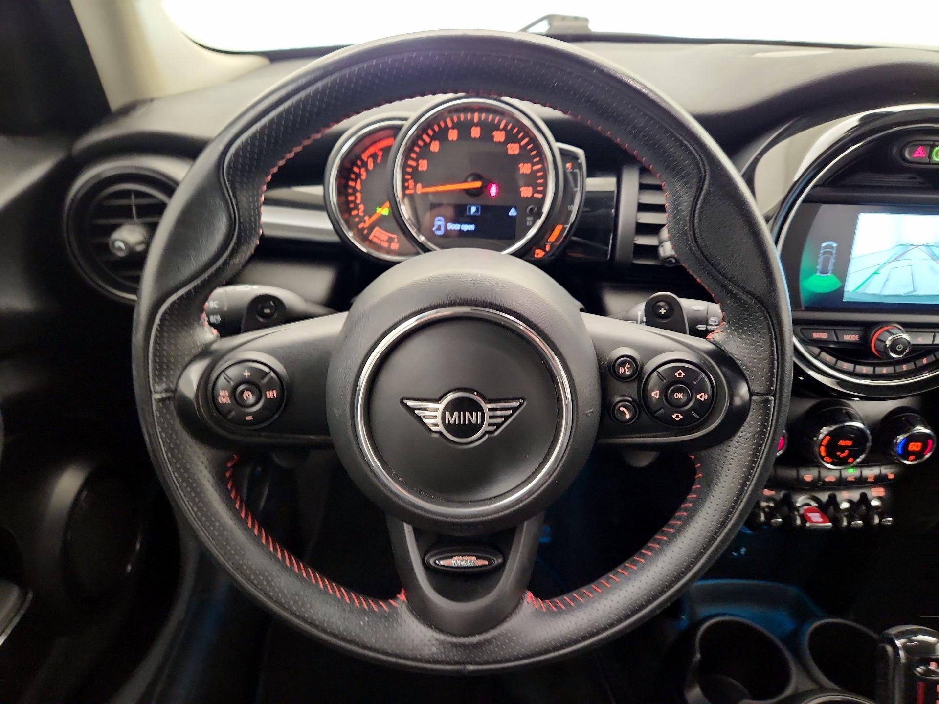 Thumbnail: 2020 MINI Cooper Hardtop - 10