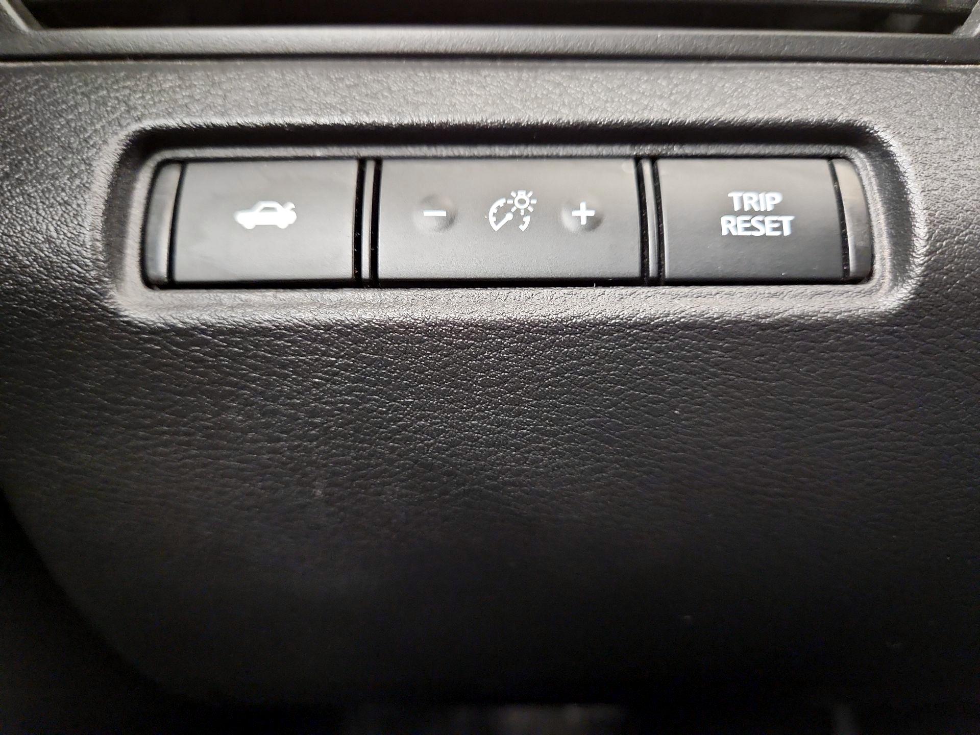 Thumbnail: 2021 Nissan Altima - 13