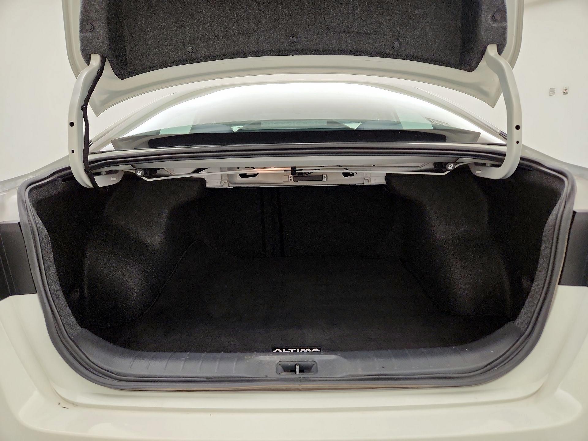 Thumbnail: 2021 Nissan Altima - 20