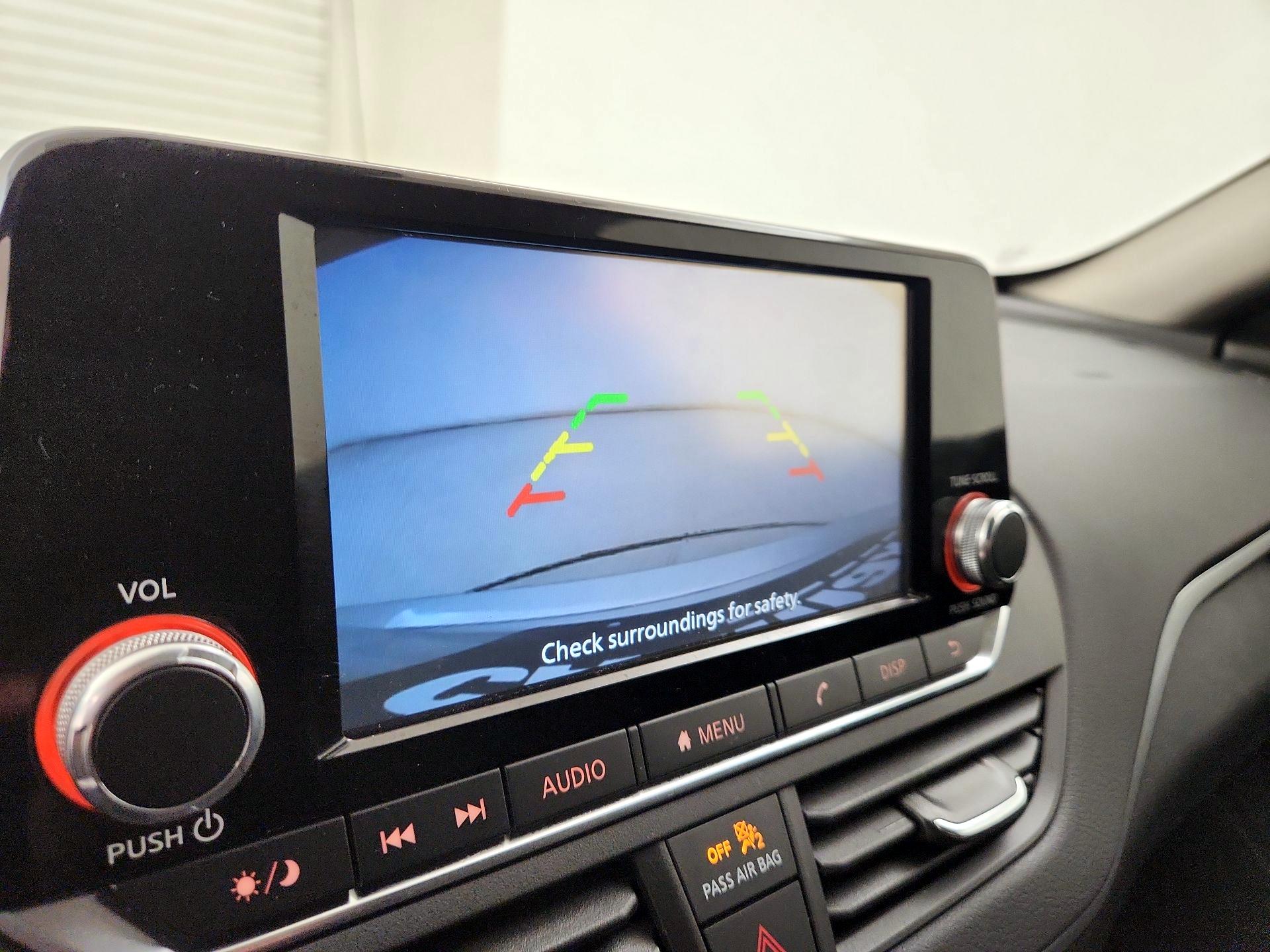 Thumbnail: 2021 Nissan Altima - 14