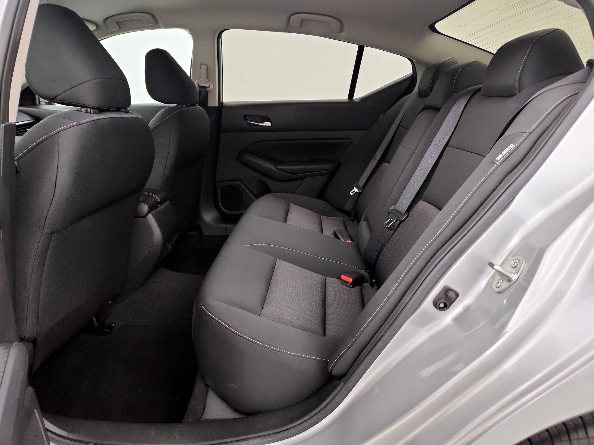 Thumbnail: 2021 Nissan Altima - 19