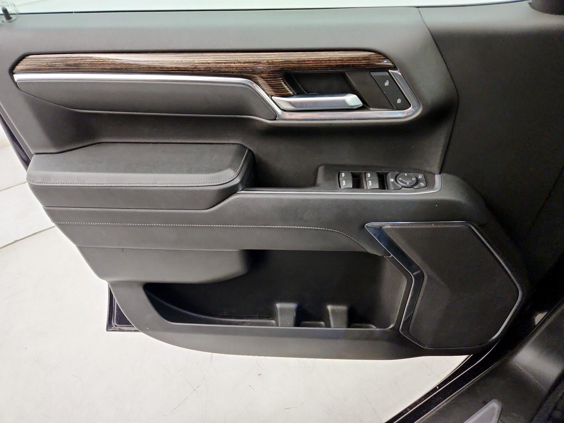 Thumbnail: 2023 GMC Sierra 1500 - 12