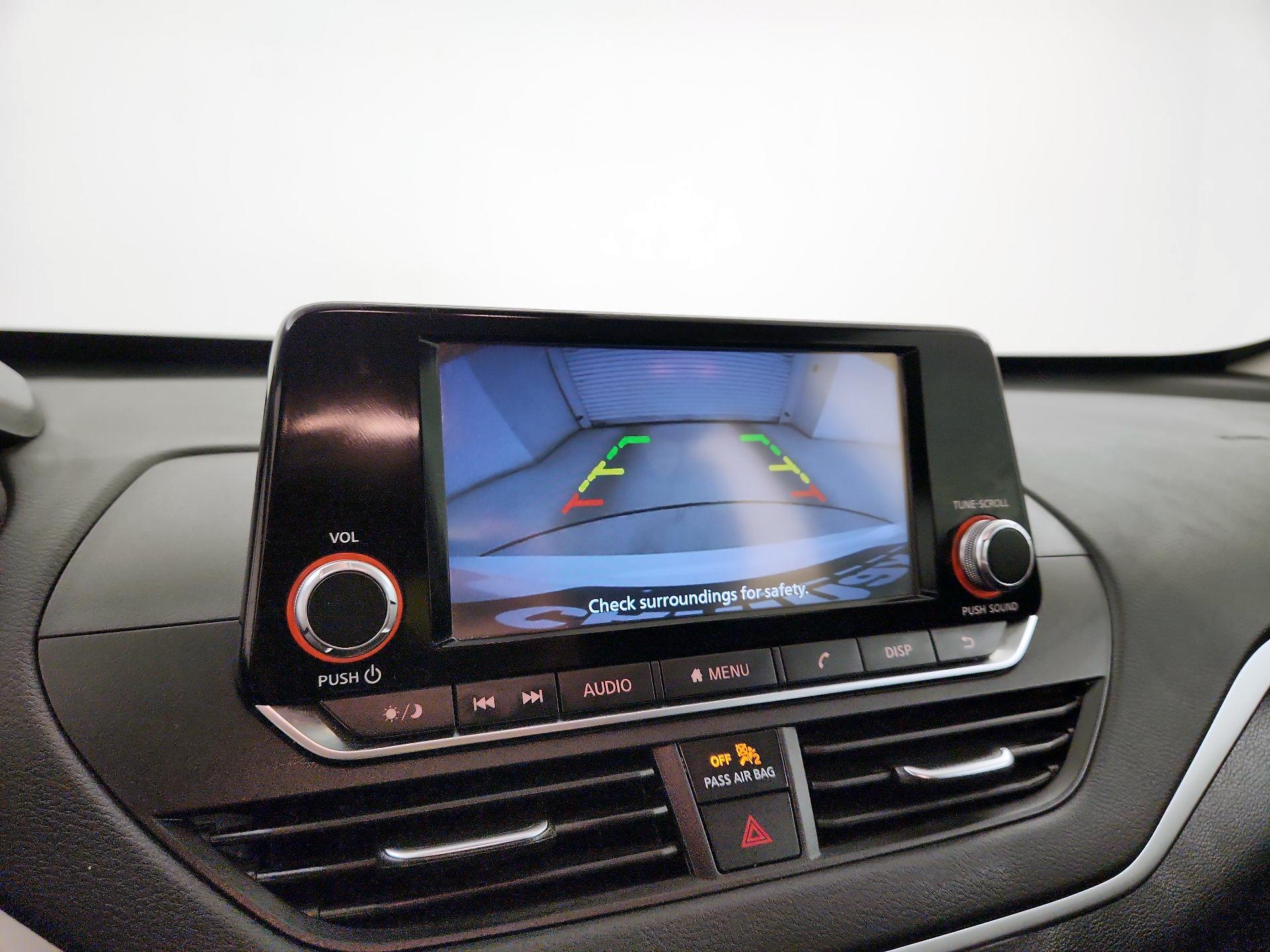 Thumbnail: 2021 Nissan Altima - 14