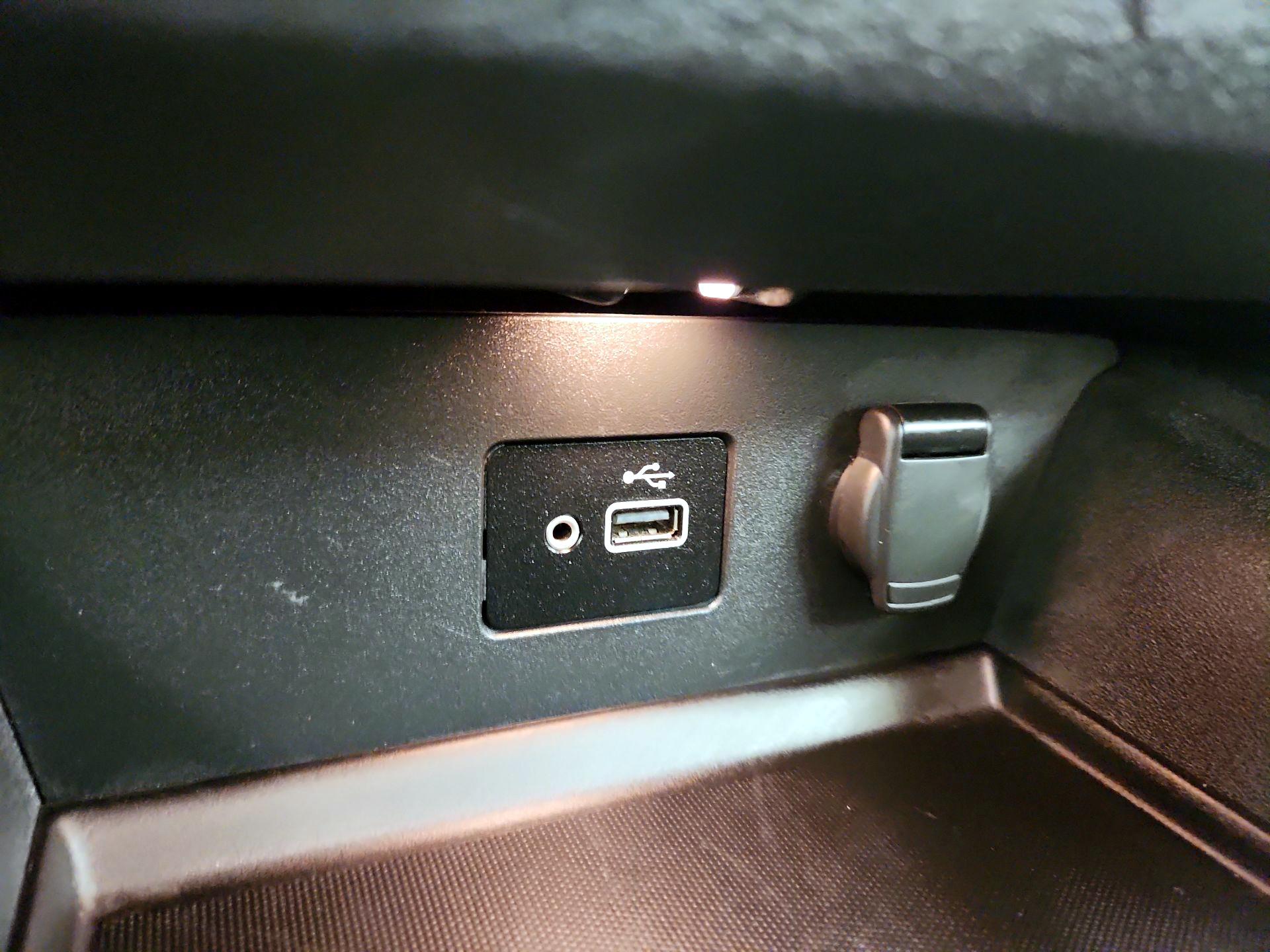 Thumbnail: 2021 Nissan Altima - 18