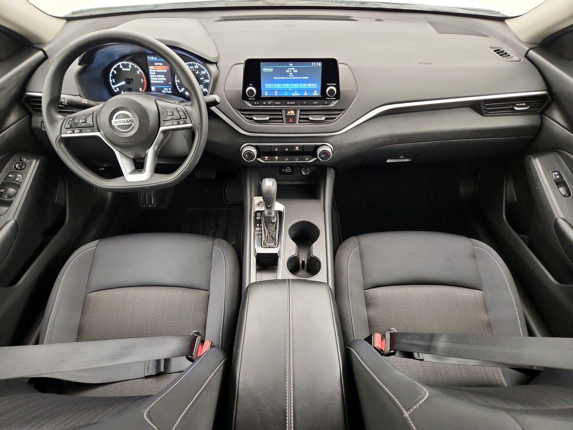 Thumbnail: 2021 Nissan Altima - 9