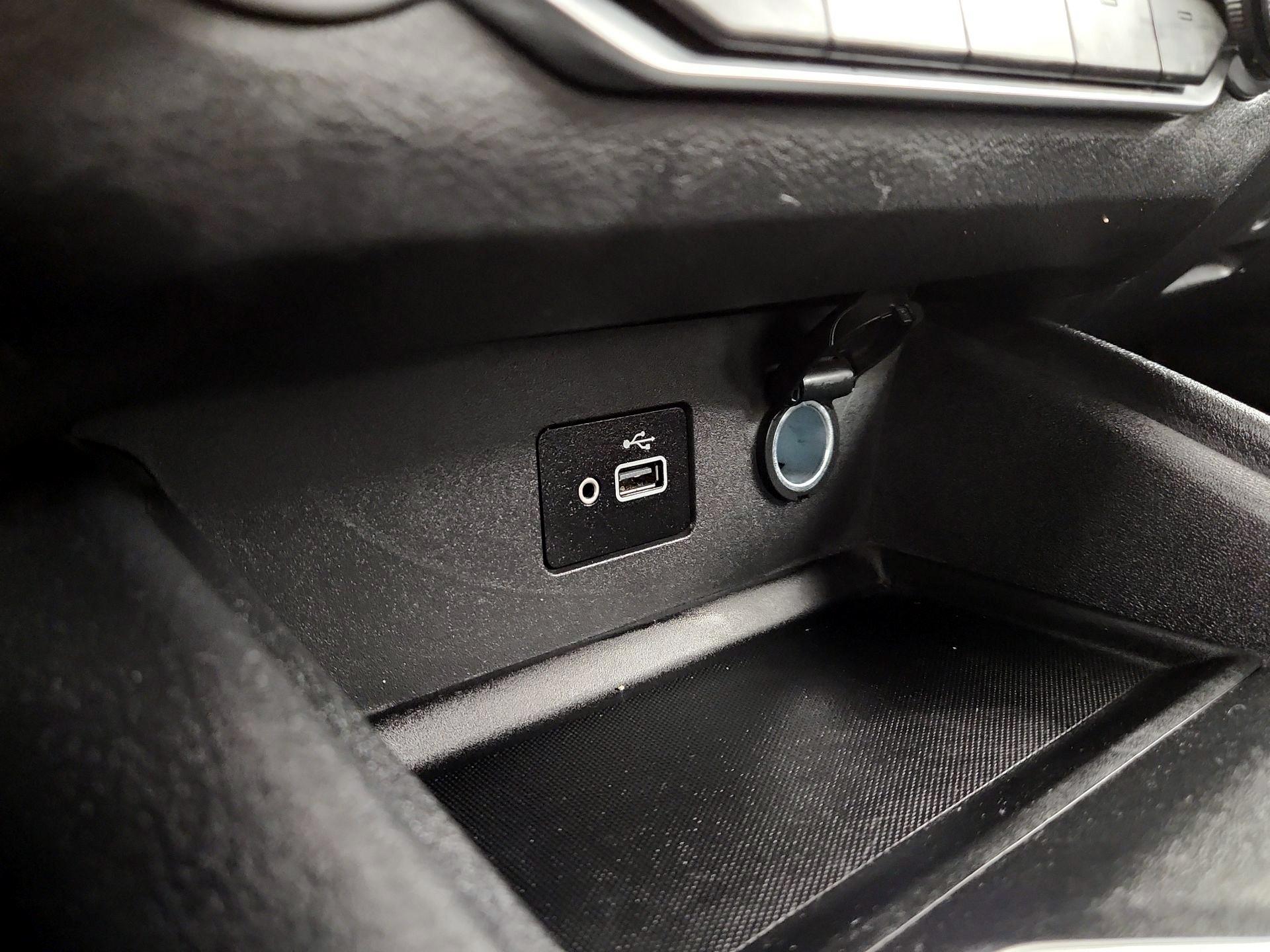 Thumbnail: 2021 Nissan Altima - 18