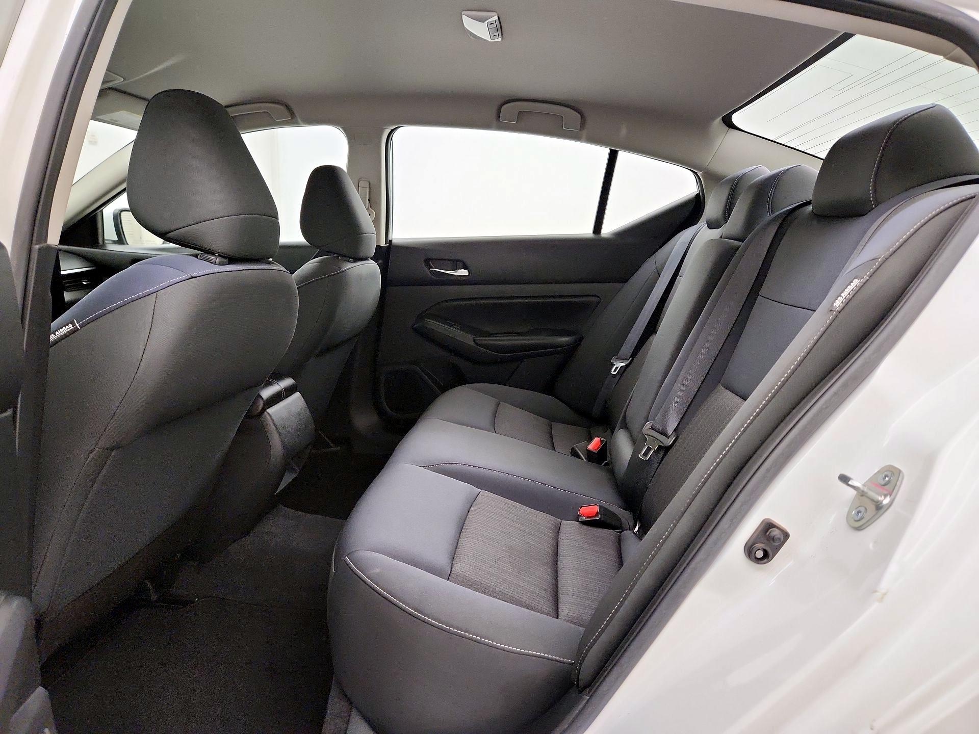 Thumbnail: 2021 Nissan Altima - 19