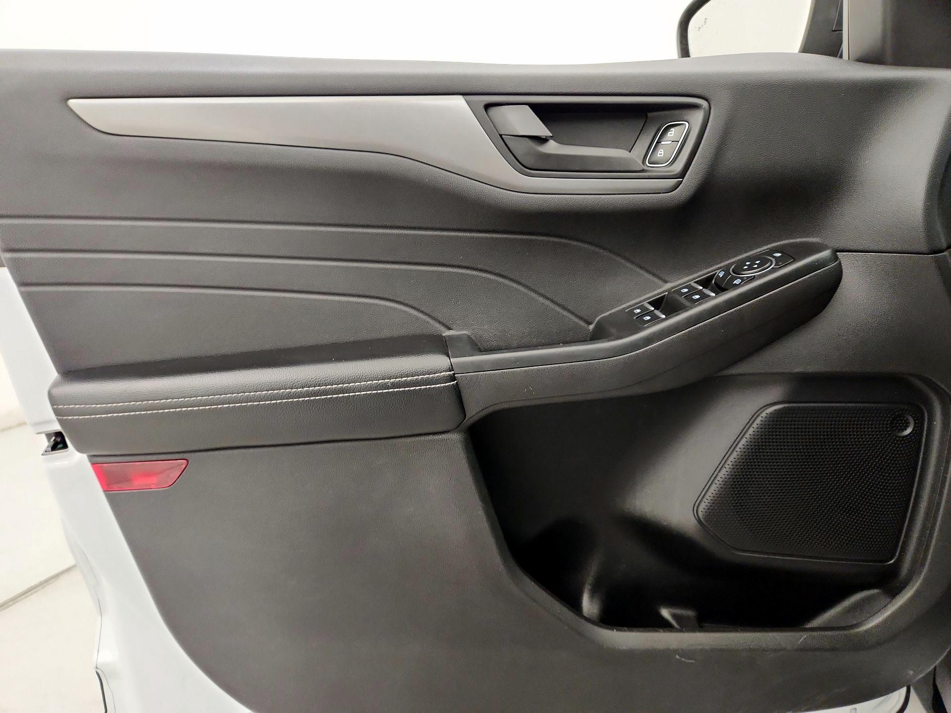 Thumbnail: 2023 Ford Escape - 12