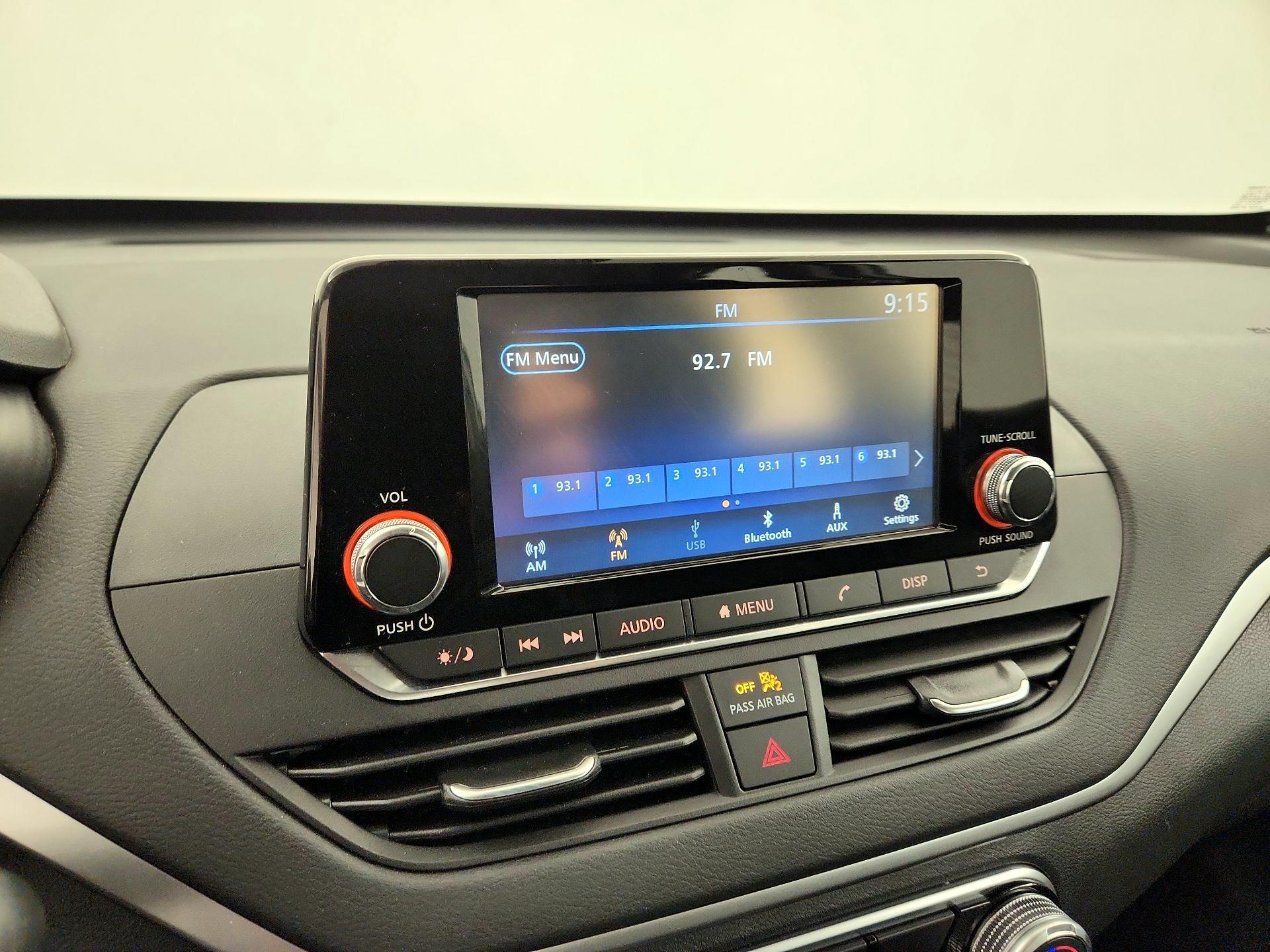 Thumbnail: 2021 Nissan Altima - 15