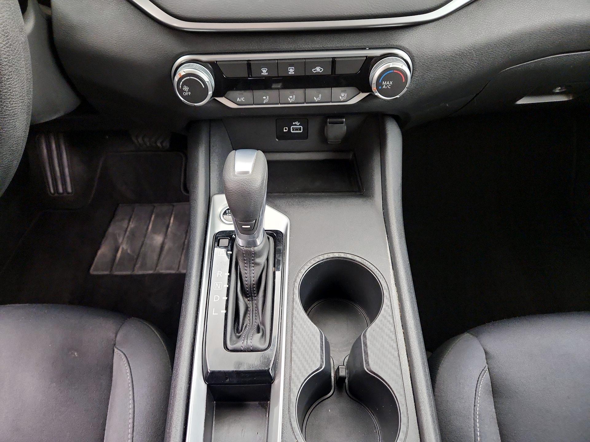 Thumbnail: 2021 Nissan Altima - 17